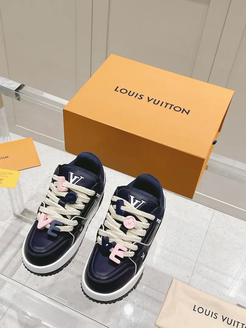 🐼 High edition LV Limit Colour Dark blue, fat, ding shoes. Couple money. Codes: 35-46 （45.46Custom）