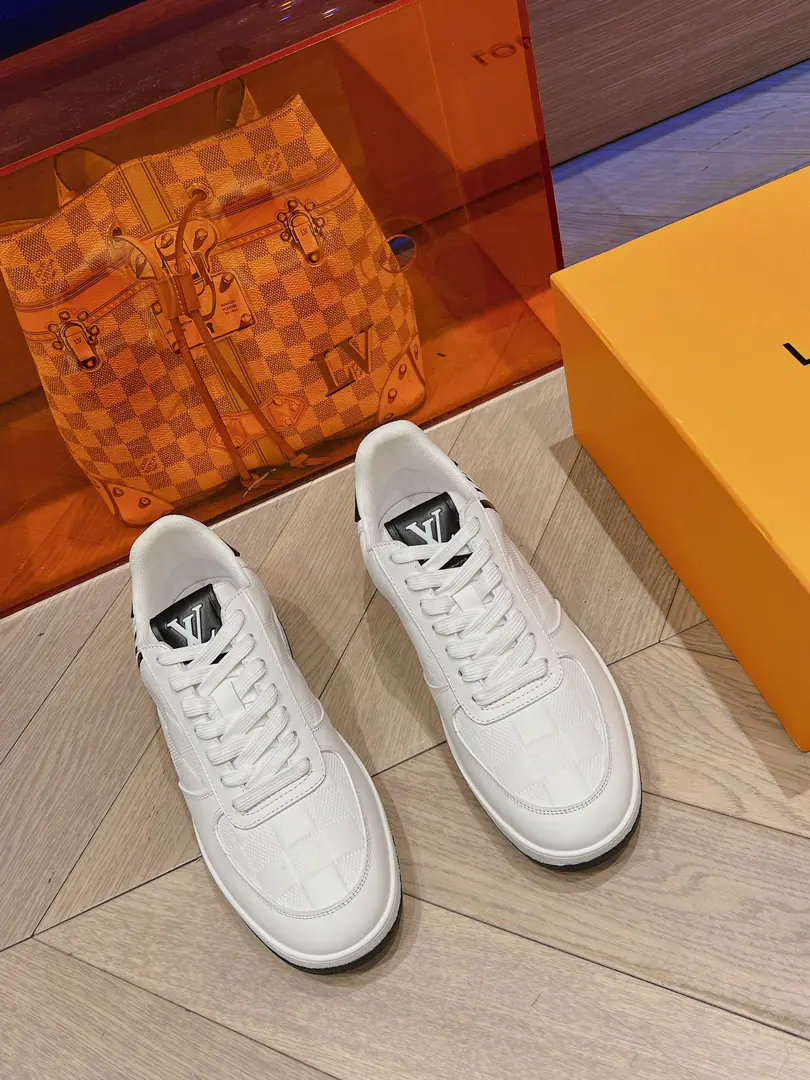 🐼 Men LV Autumn and winter money. Checkboard Bar LargelogoStamps Skins of colored cattle. High-end Men Series Appendible packaging39-44(45I'll make sure I don't change it.)