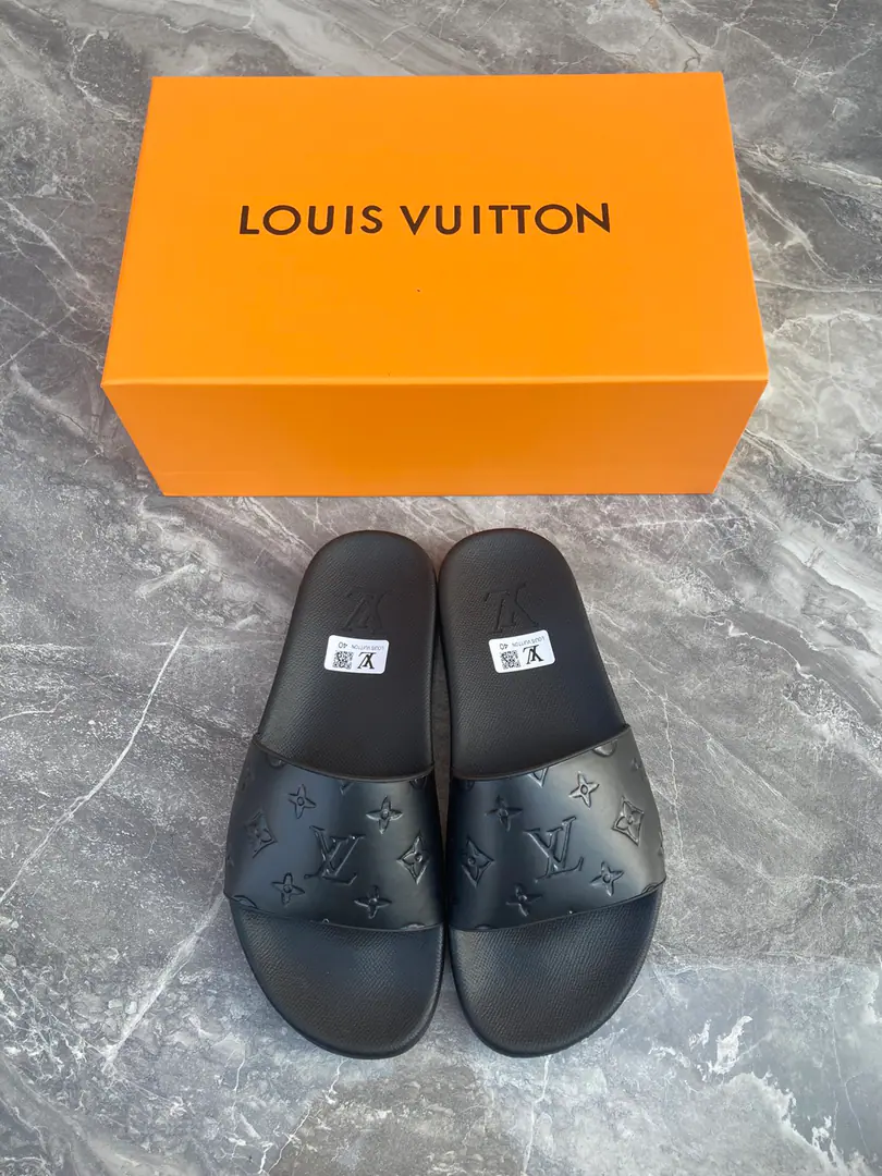 High Version LouⅰsⅤuⅰtton👫Couple money., Private model., Nice shoes. Size:35-46