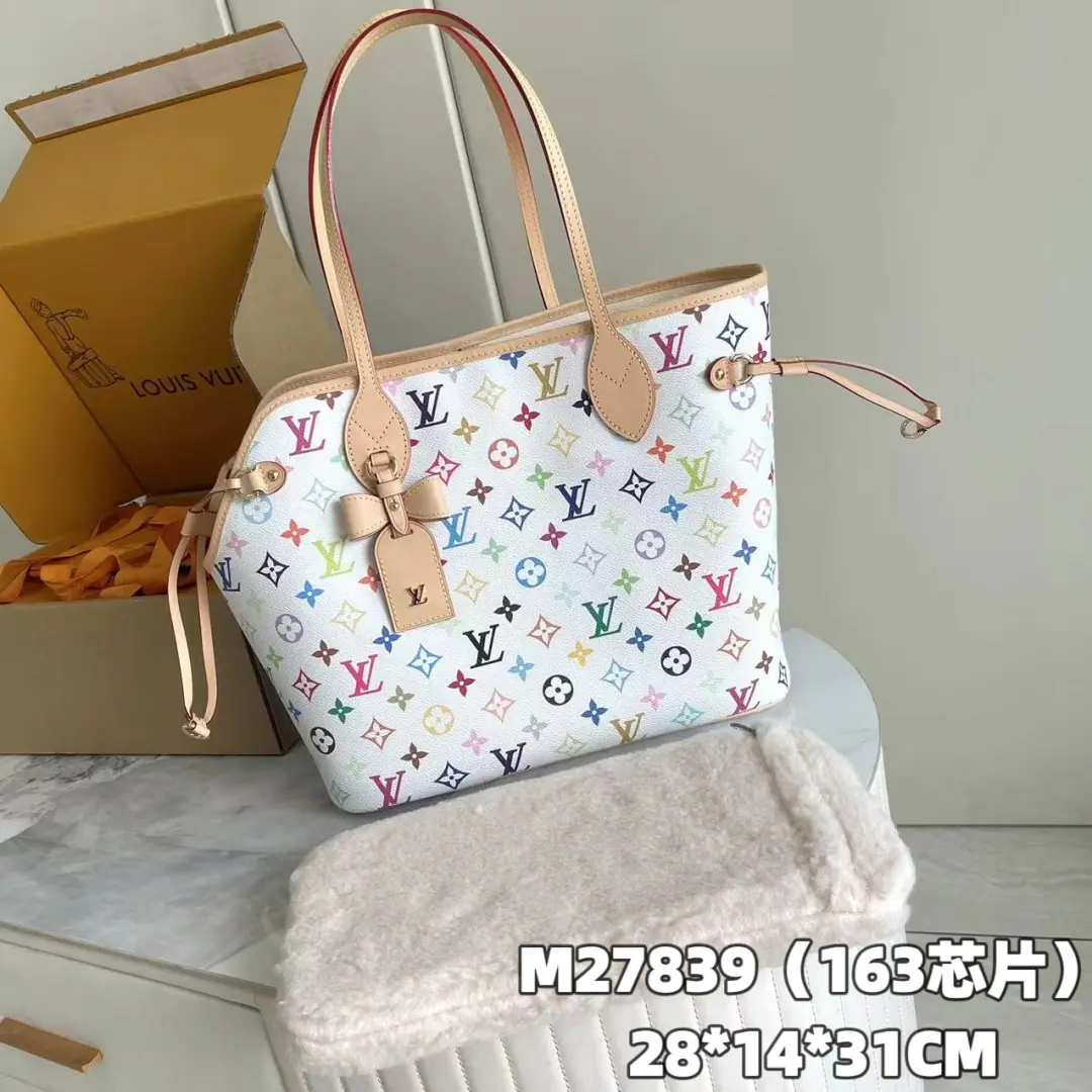 【 C01 Chip version】 Internal pricesP Paragraph: M27839, Original List Enhancement💪【I'm taking a background picture.】Neverwoof The middle-size pet bag. Neverfull The classic handbag., And... Monogram Multicolore The canvas is back to the village. 2003 Ideas for the Year. It's a perfect size, and it's in the liner., Towing ropes and cushions that can be disassembled and washed with water, To bring a dog a comfortable and comfortable trip.. 28 x 14 x 31 centimetres (High x Kuan x Length)