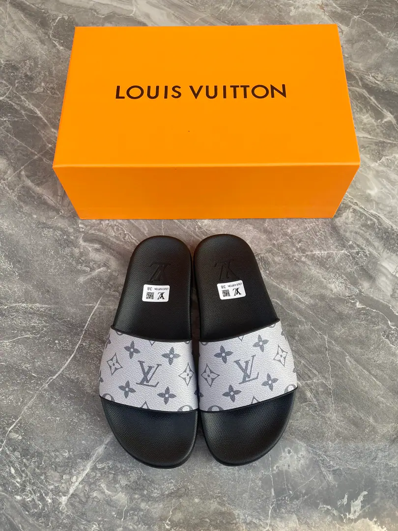 High Version LouⅰsⅤuⅰtton👫Couple money., Private model., Nice shoes. Size:35-46