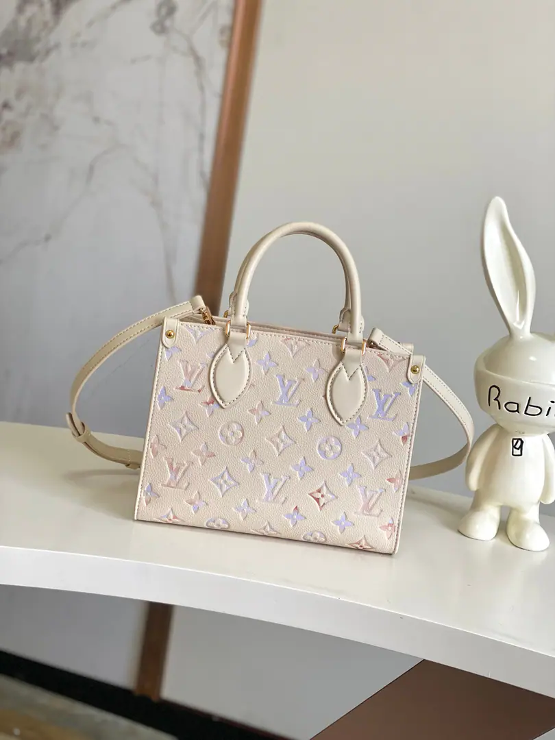 【Outside Haiwon‬Single A home of the truth.‬Shoot.】Half Steel Chip M25770Gradient Paragraph OnTheGo The little handbag came from Dream Series, To design the brightness of the shapes. Monogram Empreinte Leather combined with digital stamping process, A smart, smooth, smooth, smooth, smooth, smooth, smooth, smooth, smooth, smooth, smooth, smooth, smooth, smooth, smooth, smooth, smooth, smooth, smooth, smooth, smooth, smooth, smooth, smooth, smooth, smooth, smooth, smooth, smooth, smooth, smooth, smooth, smooth, smooth, smooth, smooth, smooth, smooth, smooth, smooth, smooth, smooth, smooth, smooth, smooth, smooth, smooth, smooth, smooth, smooth, smooth, smooth, smooth, smooth, smooth, smooth, smooth, smooth, smooth, smooth, smooth, smooth, smooth, smooth, smooth, smooth, smooth, smooth, smooth, smooth, and smooth, and smooth, and smooth, and smooth, and smooth, and smooth, and smooth, and smooth, and smooth, and smooth, and smooth, and, you, and.... Quizmet and multiple pockets fill the details., The straps are slashable.. Dimensions: 25*11.5*19cm.