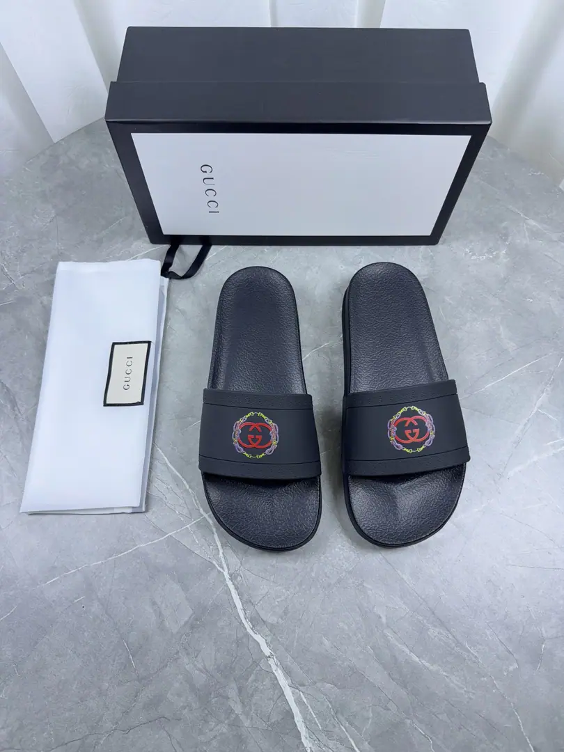GucciGughu!2026Original of the new paragraph1.1Make a reservation., It's a superb quality., The classics of the cabinet., Original special materials. Female size35-42Men38-46Code, 46Do it.. Plant price Dollar.