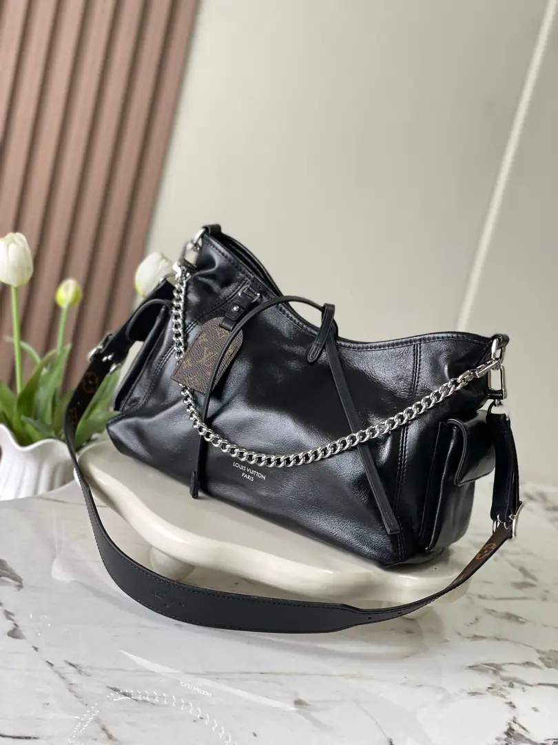（Dynamic chip version）Head-steel., Original List Enhancement【It's so exclusive. M24861 】Paragraph CarryAll Cargo The little handbag shows a soft sheep leather fashion microwreck., And you can make a deep background with polish metal and lazy shapes., The day and night of achievement.. Dismantled shoulder and chain belts can be multiple shapes.. 33.5 x 23 x 15 centimetres (Length x High x Kuan)