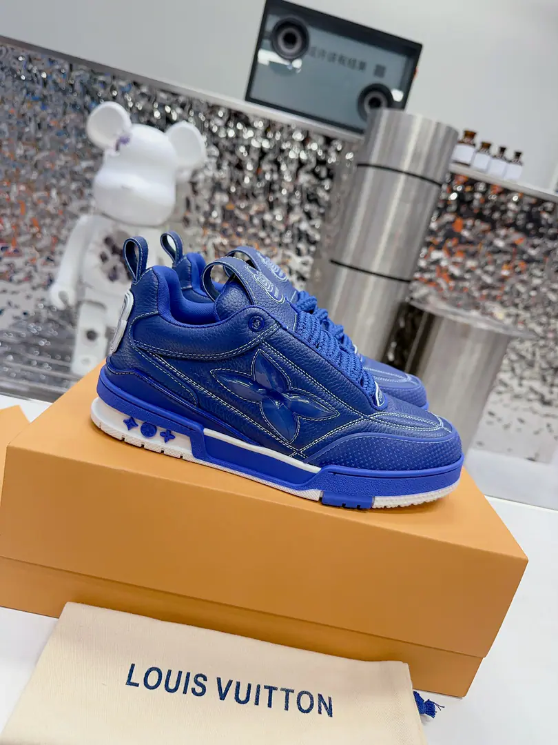 Get out of the factory. 𝙇𝙑 𝟐𝟎𝟐𝟑/𝐒𝐒 𝐧𝐞𝐰 Louis Vuitton's skateboarding., LOUIS VUITTON TrainerNo doubt the most successful brand of luxury has been launched.SneakerOne., But the search's not stopping., LOUISVUITTONAnd I'll be there.2023The spring brings a new skateboard series.. The new series in the graph is back.90Age Chunky Skate Shoes♪ I'm seeing ♪, Leather and web-based shoe-making, The fat contour and the rough shoelaces are so hot., I'm expecting it to be like this.TrainerI'm just as good as I am.. ♪ And then I'll be back ♪ DIORShow me the skateboarding., Maybe next year.ChunkyThe wind will be stronger.. Size:Women35-40 Men39-46