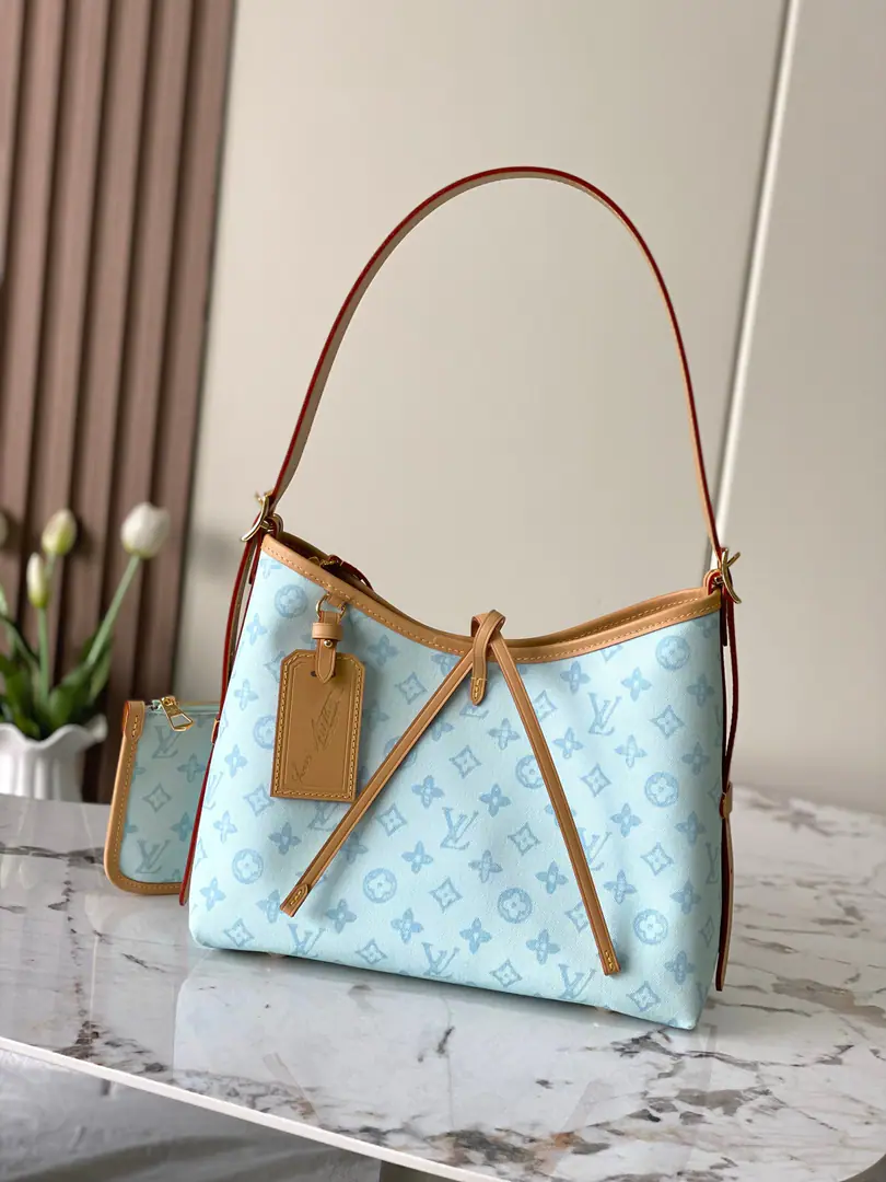 Original List Enhancement+Half steel hardware. 【CARRYALL Medium Handbag 】 m27532Blue（Colour） Carryall Medium Handbag 2026 Happy birthday to Louis Vuitton. Monogram Pattern Anniversary. Monogram Origine The canvas shows the re-establishment of the classic elements from a retrospective perspective., A smooth-skinned leather and a celebration series of address cards.. A fully fledged computer that can accommodate laptops, The zipper bag can be removed to facilitate the storage of the small things.. Dimensions: 30 x 15 x 39 centimetres (High x Kuan x Length)