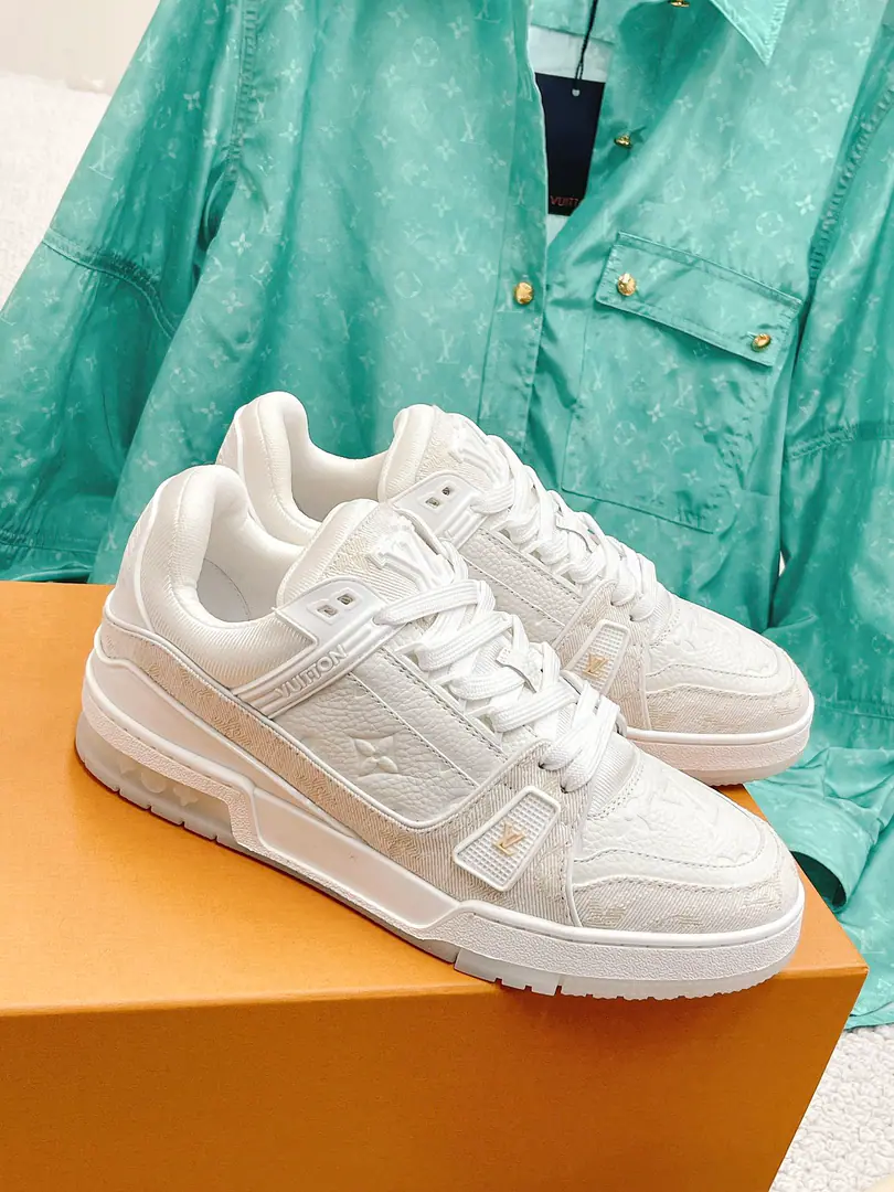 Top Couple money. Classic donkey. LVTrainer PVC Sports shoeboard shoe series High-end atmosphere upgrade Every color is great.！ The original is exactly the same material for work detail. VariousTPU The skin is super complicated. TPUOriginal Base Original Packaging Coded female35-40 Men39-45