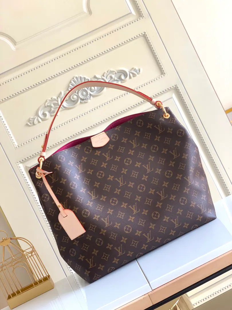 ✅, Top First List M43704 The big old flower and red shopping shop.monogramThe canvas is all steel and hardware. Nice pair of flowers. Fashion. Gargorede's handbag, the lady's bag. It's for a mix of styles. Easy and ultra-capacity design Easy and practical.. Dimensions: 41*35*14 cm