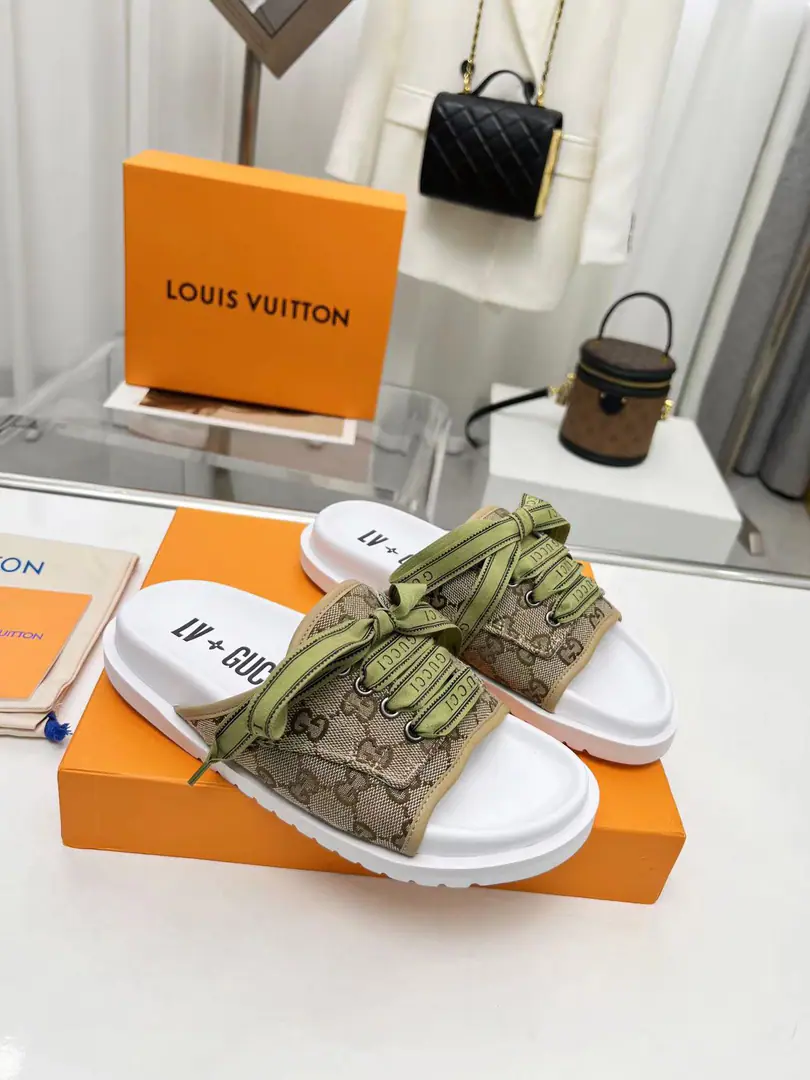 lvLuxurytrainer - Slugs., Use top-deck calf skin., Light and comfortable.. Shoe-faced and strap-on. monogram Ballast. Brings a unique coloring spell.. The fine-footed shoe cushions and fine rubber excites are inspired by lv trainer size: 35-46