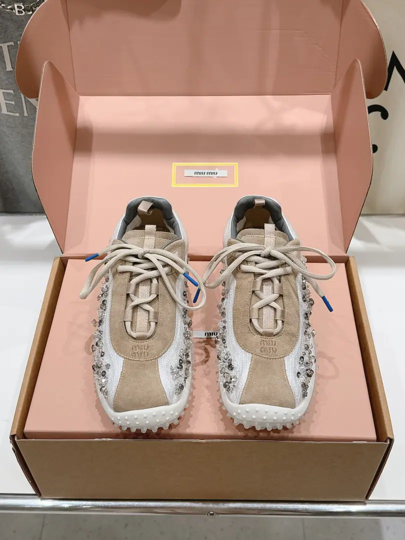 🏧𝐌𝐢𝐮𝐌𝐢𝐮A new and false item. I'll put on a hot-cut platter.👟Top Shoes are covered in cow revels./Brush The inside sheep. I'm comfortable with air. OriginalTPUOtsumi! He's tall.3.5cm Codes35-41 [40.41Make a reservation.]