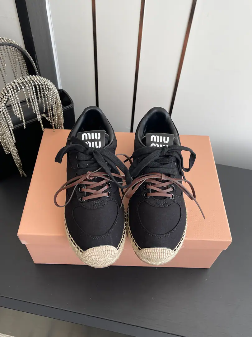 🏧𝐌𝐈𝐔𝐌𝐈𝐔A new and false item. Weaving ash-coater shoes The latest show. Classic Upgrade Comfort and fashion. Every color fits well., Designed to match different style requirements. Shoe.: High-swipe-light-fielded cow./Laffy Weavers. Uchi.: High-swipe-light-fielded cow. Otsumi!: Rubber bottom Codes: 35-40（40Make a reservation.）
