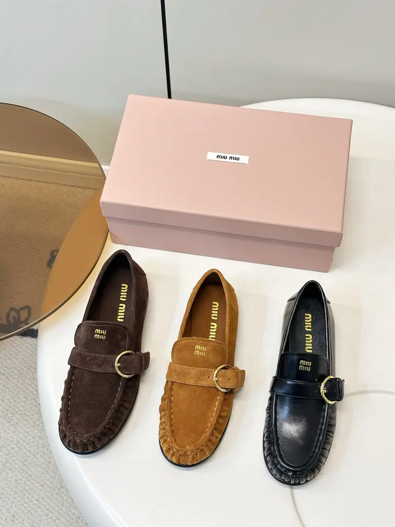 Miu Miu 2026Autumn and winter, new wrinkled wrinkled shoes. Three colors.✔️✔️✔️