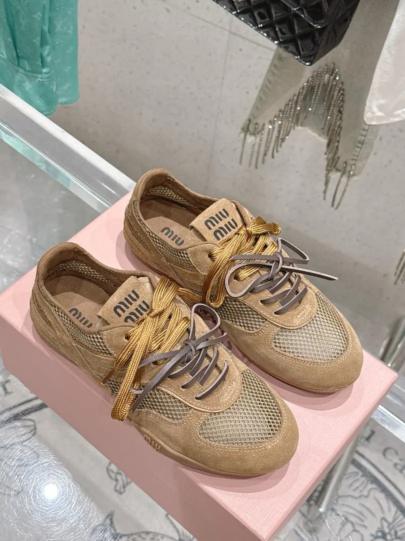 🏧𝐌𝐢𝐮𝐌𝐢𝐮Mu Mu Shinji's wearing a free-ass shoes.～Top Version This year's main push. Old fashions from the beginning. Jane's Advanced Make it work. The upper foot is very comfortable., Income required for the year！ The shoe face is imported with anti-emplesive cow skin.+Airnet. The original air fabric in the inside. Original version of skating tape. Size35-39（40Make a reservation.）