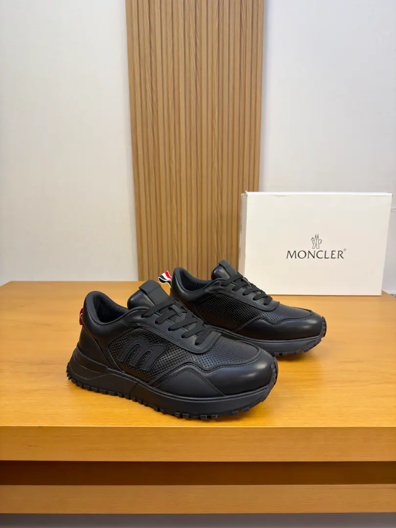 【MONCLER】Monkley.（- No, no, no.） High-end quality Original List·Leisure sports shoes Shoe.: 🔝Napa Skin., Skins of a puncture., Shoes..The totem of the car's sewn up., Back up..Brandweaves Uchi.: Water-tied cow skin. Otsumi!: It's so light.TPUBubbles·Rubber. Double-coloured base Super-high-quality control.·- I'm doing a little work.: Highlight(High-end·- How expensive.·Slot) Size: 39-44（38, 45, Make a reservation.)·MC0122