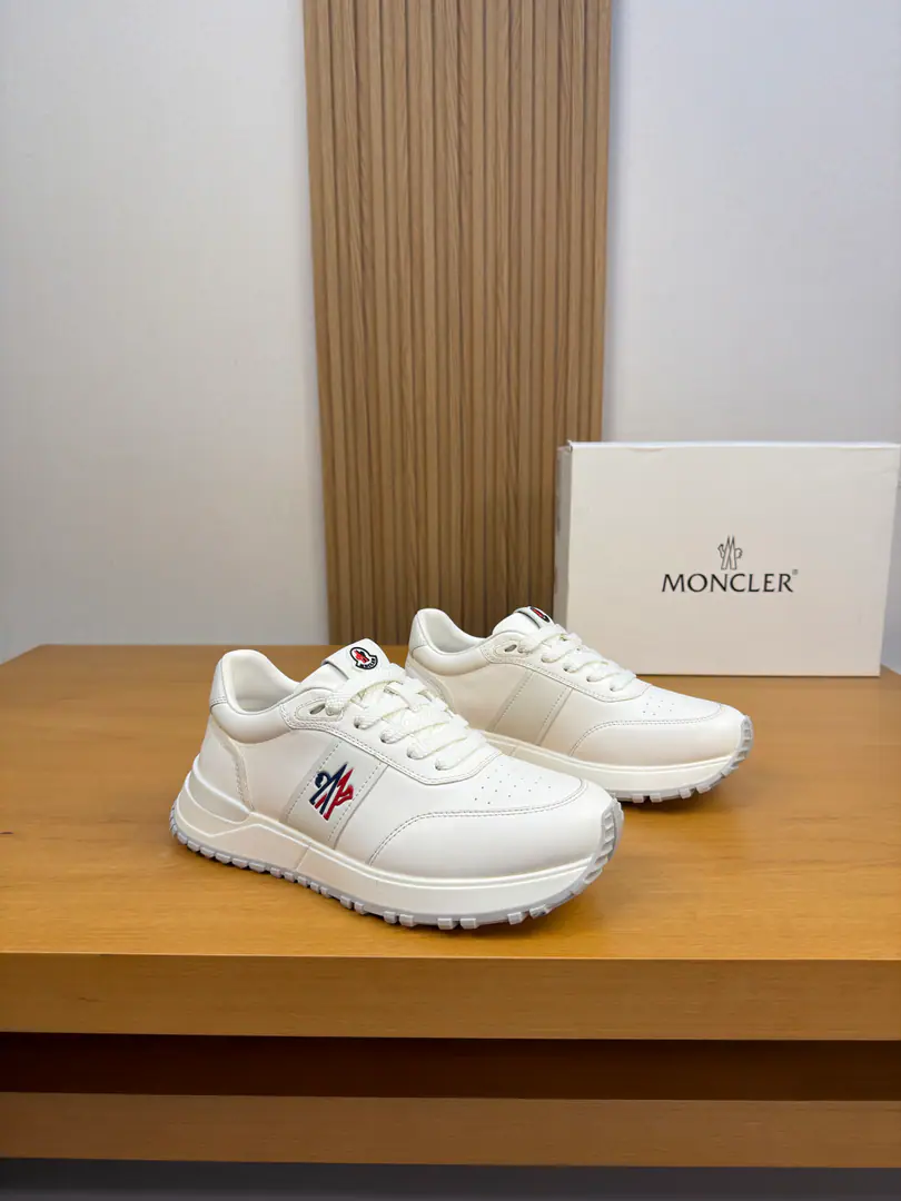【MONCLER】Monkley.（- No, no, no.） High-end quality Original List·Leisure sports shoes Shoe.: 🔝Napa Skin., Shoe tongue..The brand of the car.logoModule, Shoes..Go ahead, Totem. Uchi.: Water-tied cow skin. Otsumi!: It's so light.TPUBubbles·Rubber. Double-coloured base Super-high-quality control.·- I'm doing a little work.: Highlight(High-end·- How expensive.·Slot) Size: 39-44（38, 45, Make a reservation.)·MC0122