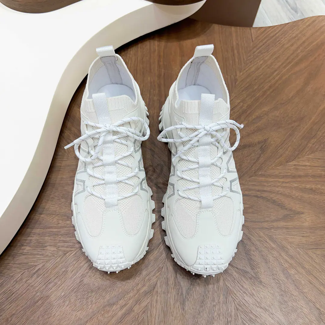 Moncler- No, no, no. - Men's shoes.,Import gas vents, Chlorbutyl rubber The various materials are made together., Shoes face design using shoelaces and rubber embedded, Back up.MonclerMark, BaseTPU+Rubber+High-ball rubber bubbles., Very resilient and durable., Make it more comfortable., It's worth the effort, both on the shoe and the color design.！ Size: 39-44（38 45Do it.）