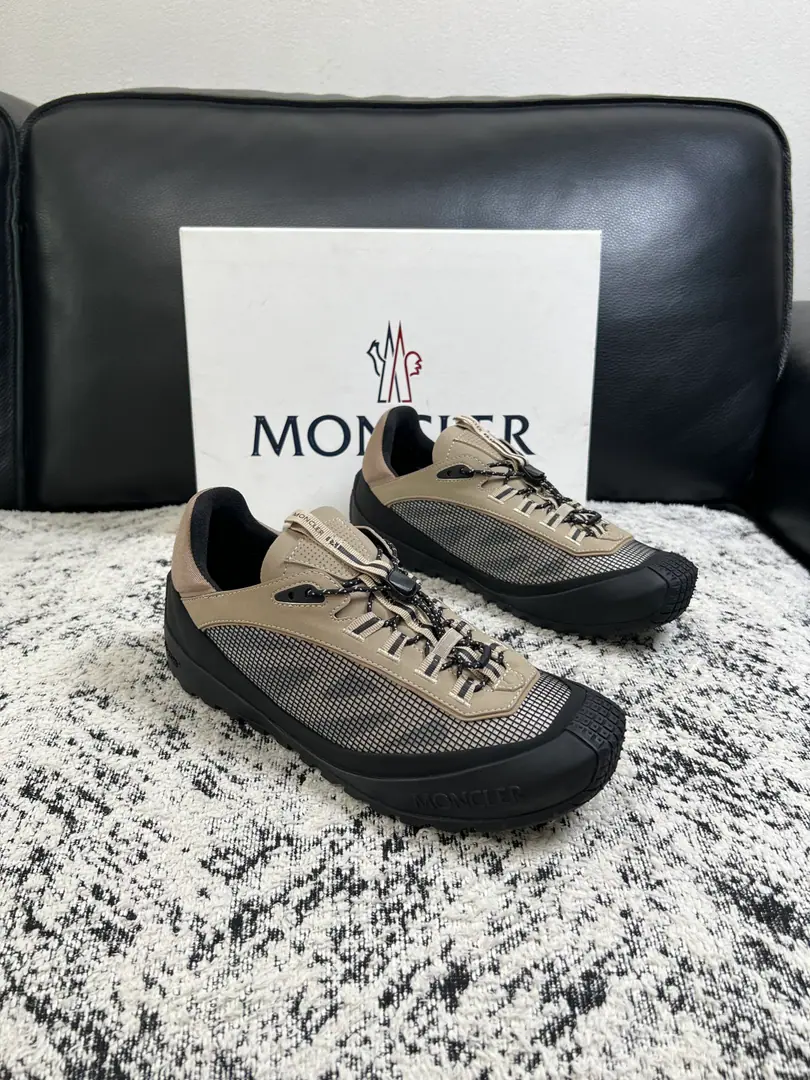 MONCLER High Quality Top-level craft - No, no, no. New cabinet., The original plant was equipped with Italian imported cattle and pasta., High-quality complex integration process, I'll put air in the skin of the imported watered cow. Shoes under the sole.: The original factory is super comfortable with the original base., The original factory manifest., Codes 39-44（Make a reservation. 38 45）