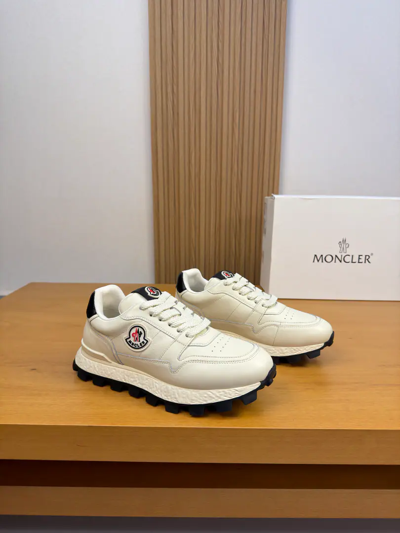 【MONCLER】Monkley.（- No, no, no.） High-end quality Original List·Leisure sports shoes Shoe.: 🔝Napa Skin., Shoe tongue..Shoes..The brand of the car.logoModule Uchi.: Brand canvas., Foot.. Water-tied cow skin. Otsumi!: It's so light.TPUBubbles. Double-coloured base Super-high-quality control.·- I'm doing a little work.: Highlight(High-end·- How expensive.·Slot) Size: 39-44（38, 45, Make a reservation.)·MC0122