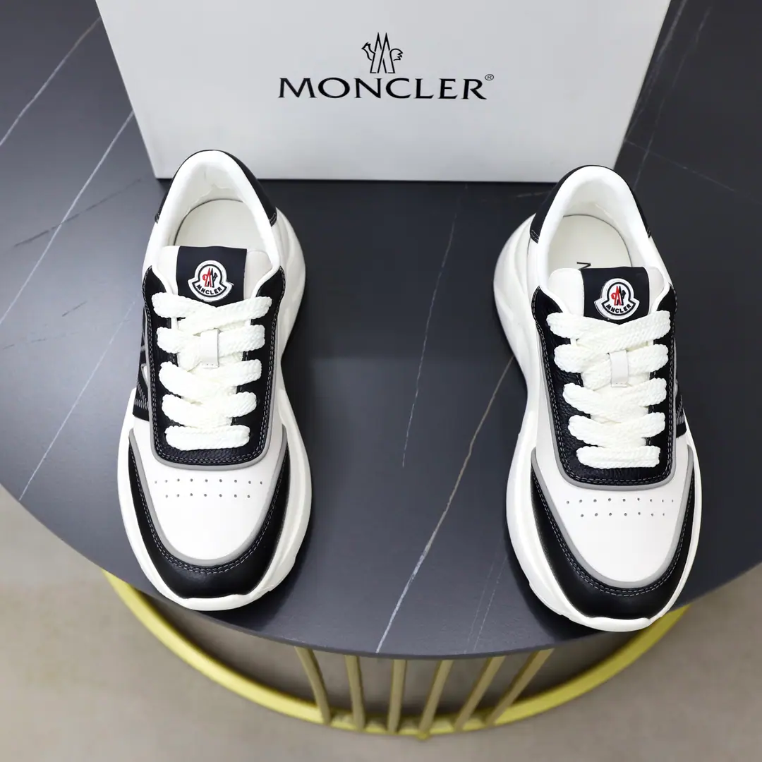 Moncler- No, no, no. - Men's shoes.,Import gas vents, Chlorbutyl rubber The various materials are made together., Shoes face design using shoelaces and rubber embedded, Back up.MonclerMark, BaseTPU+Rubber+High-ball rubber bubbles., Very resilient and durable., Make it more comfortable., It's worth the effort, both on the shoe and the color design.！ Size: 39-44（38 45Do it.）