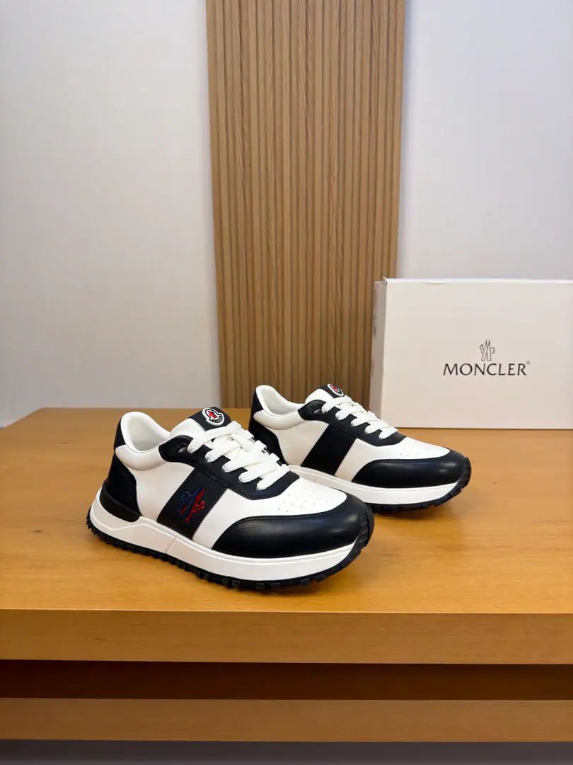 【MONCLER】Monkley.（- No, no, no.） High-end quality Original List·Leisure sports shoes Shoe.: 🔝Napa Skin., Shoe tongue..The brand of the car.logoModule, Shoes..Go ahead, Totem. Uchi.: Water-tied cow skin. Otsumi!: It's so light.TPUBubbles·Rubber. Double-coloured base Super-high-quality control.·- I'm doing a little work.: Highlight(High-end·- How expensive.·Slot) Size: 39-44（38, 45, Make a reservation.)·MC0122