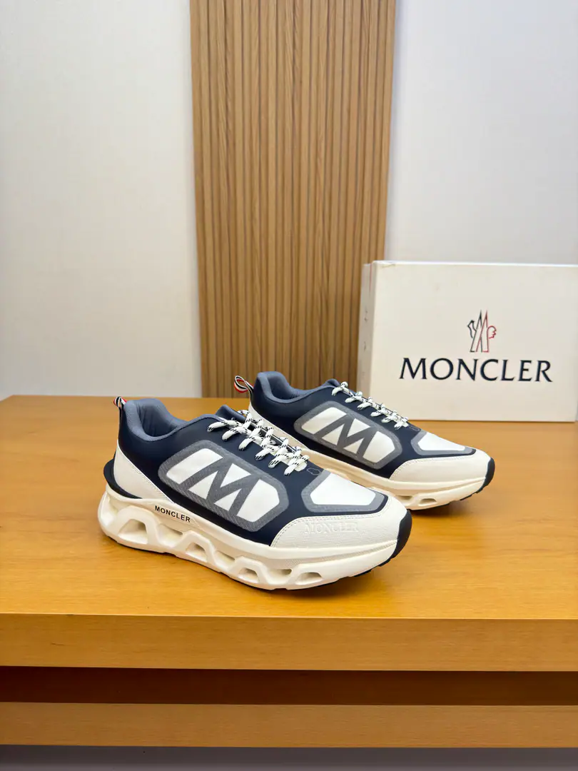 【MONCLER】- You're welcome.(- No, no, no.) High-end quality Original List·Leisure sports shoes Shoe.: 🔝Napa Skin., The branded high-wire net sails..- It's a plastic brand.logoTotem process, Shoe tongue..The brand of the car.logoMarking, Back up..Brandweaves Uchi.: Brand canvas. Otsumi!: It's so light.TPUBubbles·Rubber. Double-coloured base Super-high-quality control.·- I'm doing a little work.: Highlight(High-end·- How expensive.·Slot) Size: 39-44（38, 45, Make a reservation.)·MC0126