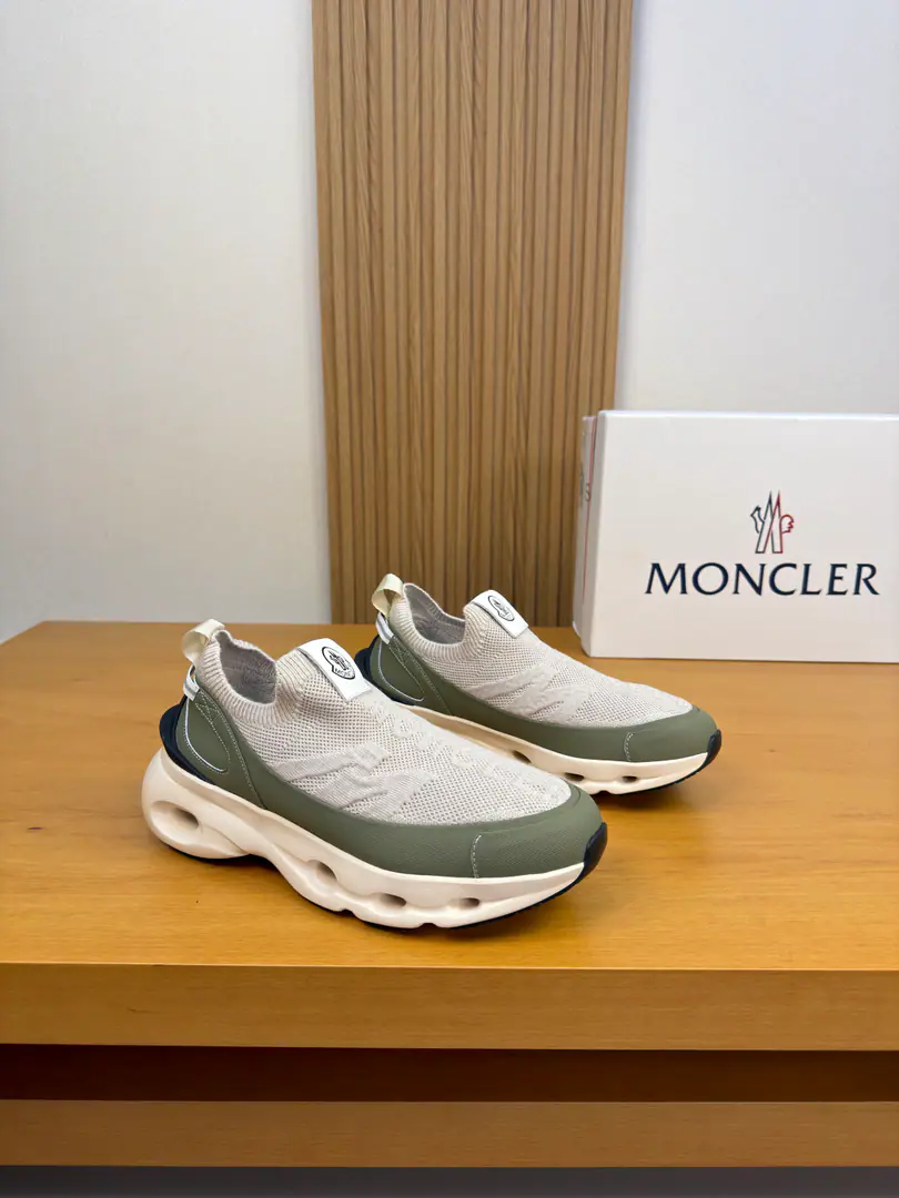 【MONCLER】- You're welcome.(- No, no, no.) High-end quality Original List·Leisure sports shoes Shoe.: 🔝Skin of a little rib., Brands are flying.（A wool knitting.）Boobies., Shoe tongue..Silk mark.logoTotem., Back up..Brandweaves Uchi.: Brand canvas. Otsumi!: It's so light.TPUBubbles·Rubber. Double-coloured base Super-high-quality control.·- I'm doing a little work.: Highlight(High-end·- How expensive.·Slot) Size: 39-44（38, 45, Make a reservation.)·MC0126