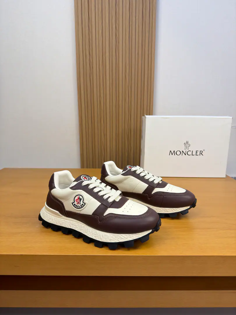 【MONCLER】Monkley.（- No, no, no.） High-end quality Original List·Leisure sports shoes Shoe.: 🔝Napa Skin., Shoe tongue..Shoes..The brand of the car.logoModule Uchi.: Brand canvas., Foot.. Water-tied cow skin. Otsumi!: It's so light.TPUBubbles. Double-coloured base Super-high-quality control.·- I'm doing a little work.: Highlight(High-end·- How expensive.·Slot) Size: 39-44（38, 45, Make a reservation.)·MC0122