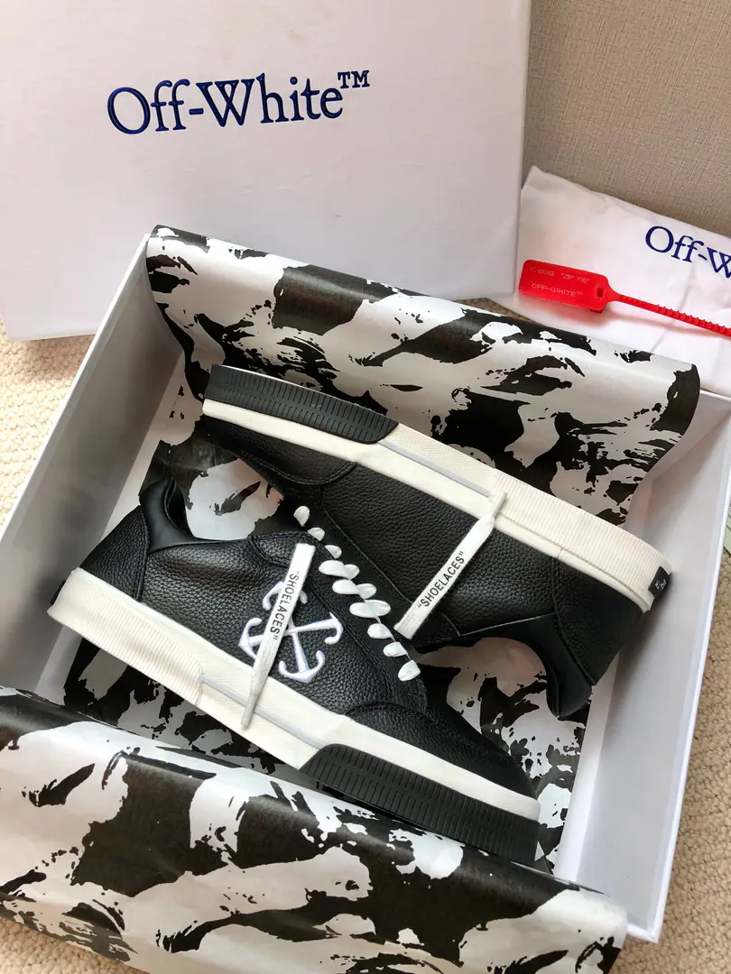 The real price is no more than a man.➕10！🌟🌟OFF WHITE⚡️Couple money.⚡️ 🍓🍇2024The official network is new.🥑🍉 Plant-45 🔥🔥Latest release of the market's highest quality version👊“OFF_WHITE”24Original version of the series, Original set,, Production process1:1Original,, 🔜More and more stars have a different choice of negro.🔸It's a classic.🔸Innovating in the tide🔸♪ The way you're tied up ♪ ♪ The way you're built ♪🔝Not a fashion-designed nosy, but a bright black horse from the vanguard.🐴🆙♪ And don't follow the waves ♪🔅Unentitled beauty.🔅 Fabulous.💯Head-decked cow skin. Refried.💯In the sheep's skin. Foot.💯Original modeling high-ball green mats. Bottom💯Original package, process Otsumi!💯The original model of the rubber floor.（Never yellow.）The layout is superb., The color is so bright., It's a solid-body thing.👍 Packaging💯Synchronize the full package of the official network（Brand bags., Brand wrapping paper., Accreditation, Brand bags.） Remarks: Shoes. Plastic perjury button. 👏 And the buttons.👏