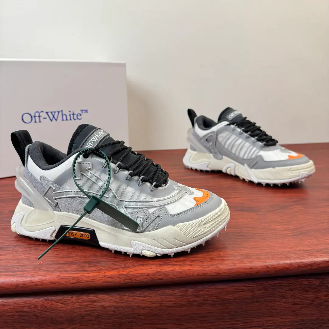 Off-White ODSY-2000Couples' sneakers are so colorful.！ The future of the ancients., Multi-material swipe of shoes., Shoes side."ODSY-2000"Marking, Backwards are transparent.TPU, The layers are full., Details are so nuanced.. Otsumi!EVAAnd rubber material, The shock is comfortable., It's always a routine or a long walk.OK!Street winds., It's a great combination of loose clothing., Fashion necessary.！Dustproof bag with original box！ Size: 36-37-38-39-40-41-42-43-44-45-46-47Skins size. The cargo.: OFFW1000 Gray