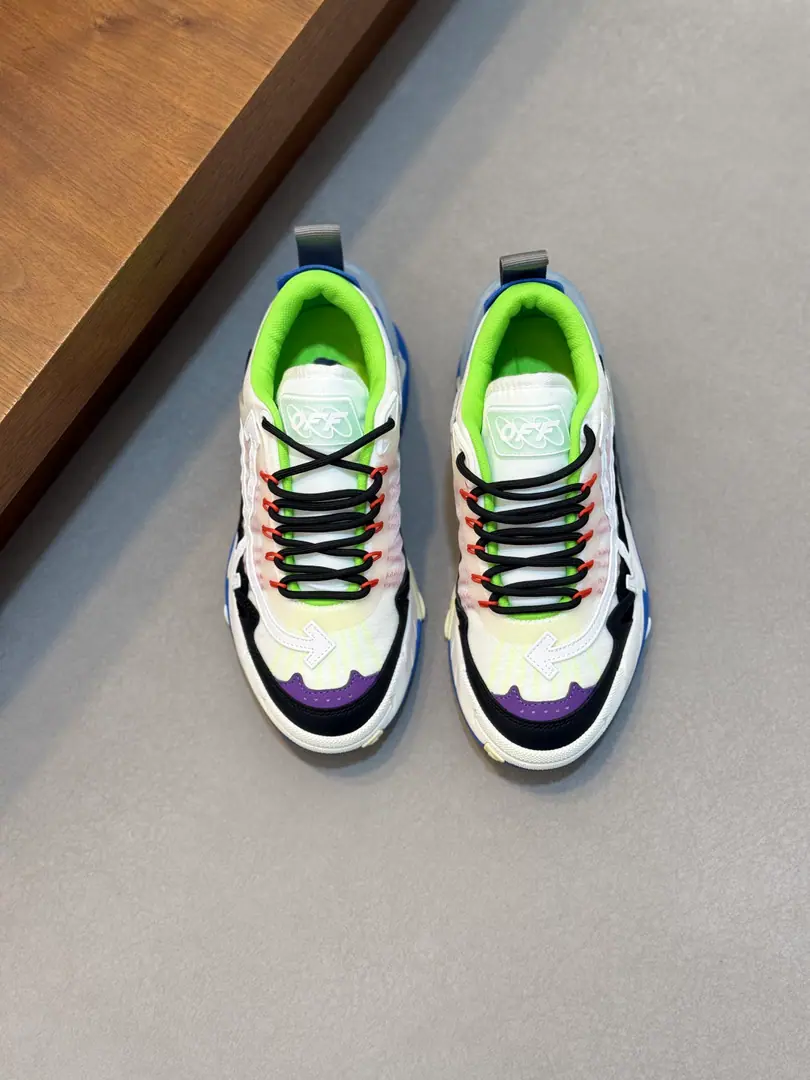 Off-White ODSY-2000Couples' sneakers. The future of the ancients., Multi-material swipe of shoes., Shoes side."ODSY-2000"Marking, Backwards are transparent.TPU, The layers are full., Details are so nuanced.. Otsumi!EVAAnd rubber material, The shock is comfortable., It's always a routine or a long walk.OK!Street winds., It's a great combination of loose clothing., Fashion necessary.！Dustproof bag with original box！ Codes: 36-37-38-39-40-41-42-43-44-45-46-47