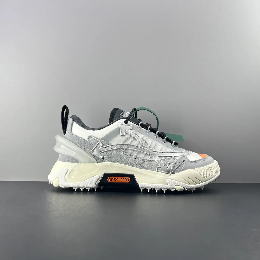 Minoru. OFF-WHITE ODSY -2000 #New grinders.5It's a combination of the top layers.-The one-handle version is for one knee.,Not only is it cost-saving, but it's not about comfort. #Use high-end white box, Shoesboxes not only have a stereo sense but also a taste of luxury.-The currency version is plain green. The material is not comparable in all respects. #The shoe face is a top layer.-The currency version is in space material. #The shoe was filled with sponges and various components.-There's hardly any shoe-fixing in the package that's used to wrap up the perimeter.TPUMaterial-The translator's using drops of plastic. Codes: Couples.36-47 Thick:NYO4CM Original box packing