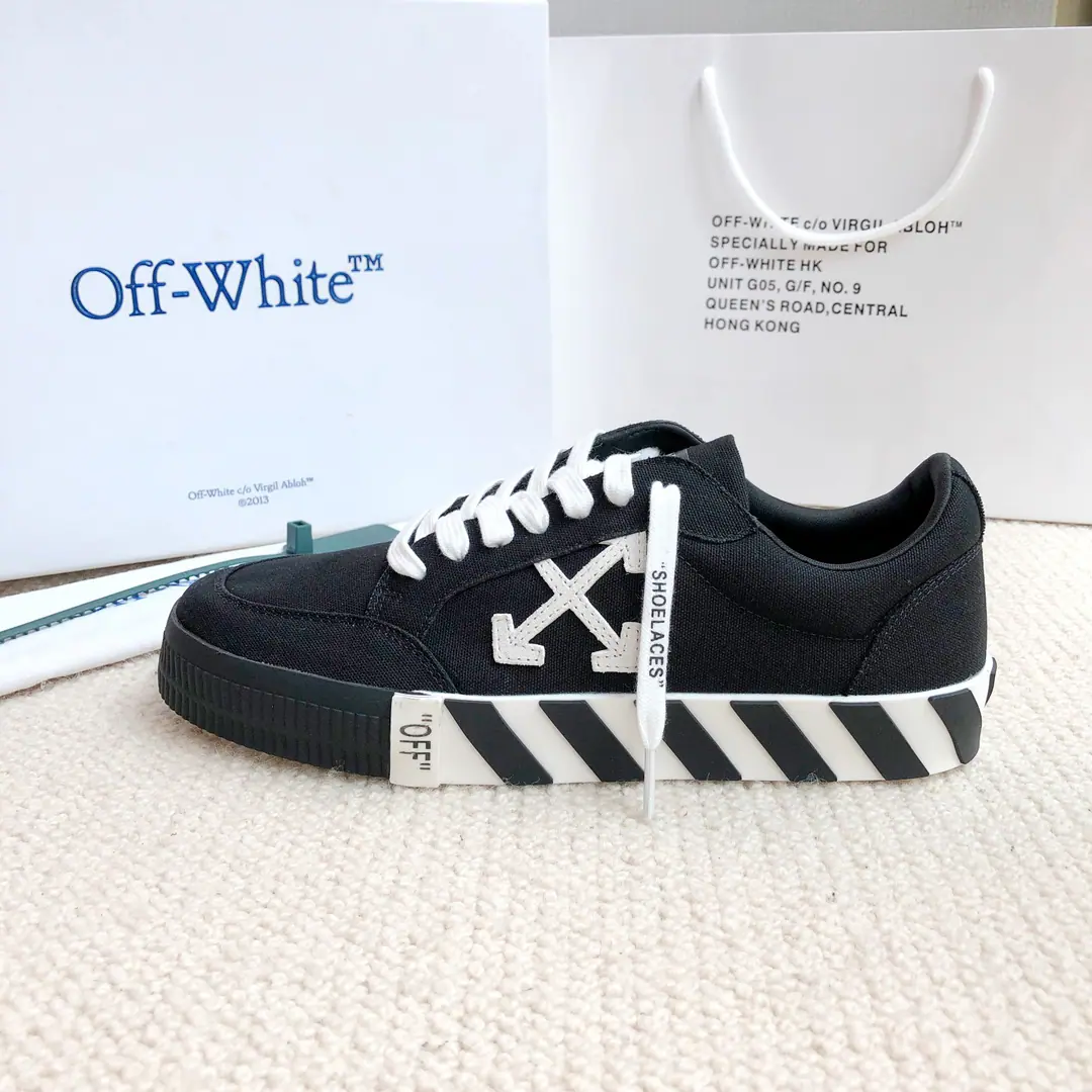 ⬛️Plant price【OFF～】Couples wear leisure shoes. 2026zThe cabinet is being sold simultaneously. 🔶Codes:35-44#️⃣ 🔷24Color🔜The shoe face is multi-materially combed.➕The netted inside., I'm comfortable with air., Shoes under the sole.: The original comforts are grinding down the ground., ⚠️In-kind📱Shoot!🎬It's better in kind.📢📢📢