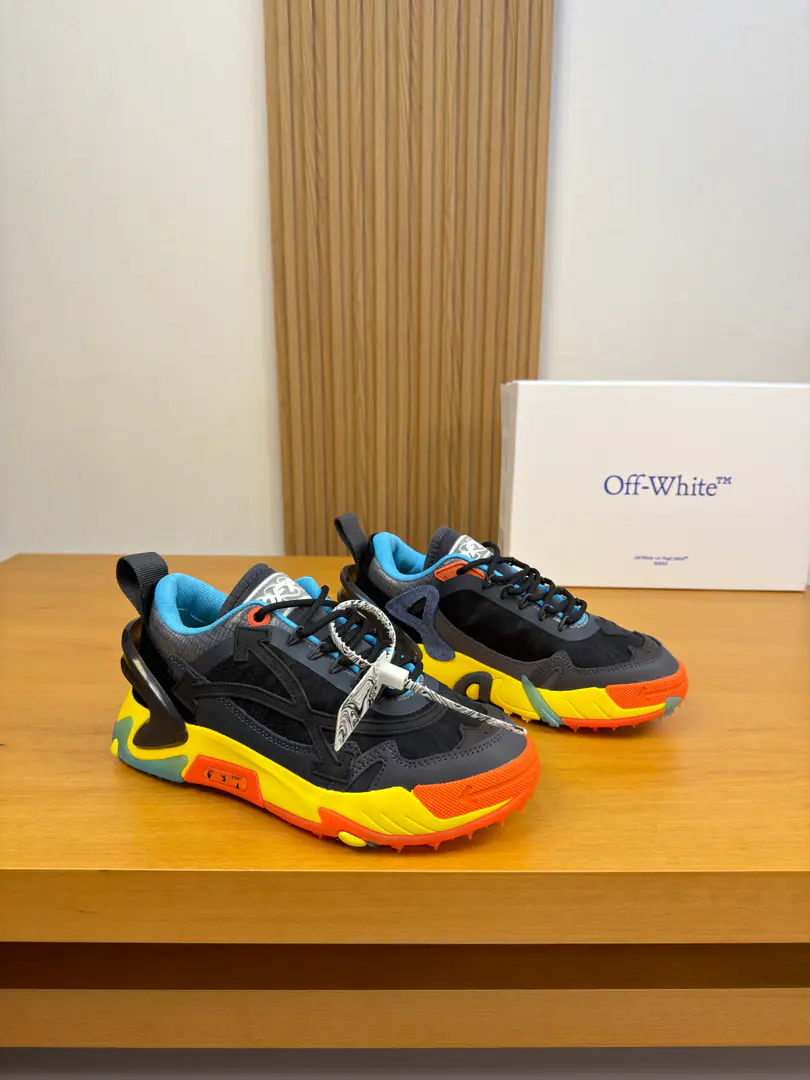 【 off-white】 High-end quality Original List·A couple costume.👩🏻‍❤️‍👨🏻Leisure sports shoes Shoe.: 🔝Imported environmental skin, Counter-feather skin., Brand high-light, empty net canvas., Brandweaves, Shoes..Shoe tongue..Car sewn brand plasticLOGOModule Uchi.: Brand canvas. Otsumi!: It's so light.TPUBubbles·Rubber. Double-coloured base Super-high-quality control.·- I'm doing a little work.: Highlight(High-end·- How expensive.·Slot) Size: Same paragraph for men and women36-44（Women35.Men45.46.47.Make a reservation.)·OF0256