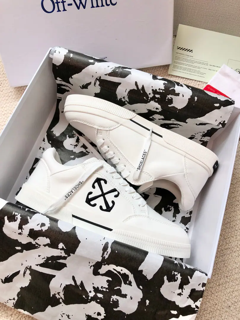 The real price is no more than a man.➕10！🌟🌟OFF WHITE⚡️Couple money.⚡️ 🍓🍇2024The official network is new.🥑🍉 Plant-45 🔥🔥Latest release of the market's highest quality version👊“OFF_WHITE”24Original version of the series, Original set,, Production process1:1Original,, 🔜More and more stars have a different choice of negro.🔸It's a classic.🔸Innovating in the tide🔸♪ The way you're tied up ♪ ♪ The way you're built ♪🔝Not a fashion-designed nosy, but a bright black horse from the vanguard.🐴🆙♪ And don't follow the waves ♪🔅Unentitled beauty.🔅 Fabulous.💯Head-decked cow skin. Refried.💯In the sheep's skin. Foot.💯Original modeling high-ball green mats. Bottom💯Original package, process Otsumi!💯The original model of the rubber floor.（Never yellow.）The layout is superb., The color is so bright., It's a solid-body thing.👍 Packaging💯Synchronize the full package of the official network（Brand bags., Brand wrapping paper., Accreditation, Brand bags.） Remarks: Shoes. Plastic perjury button. 👏 And the buttons.👏