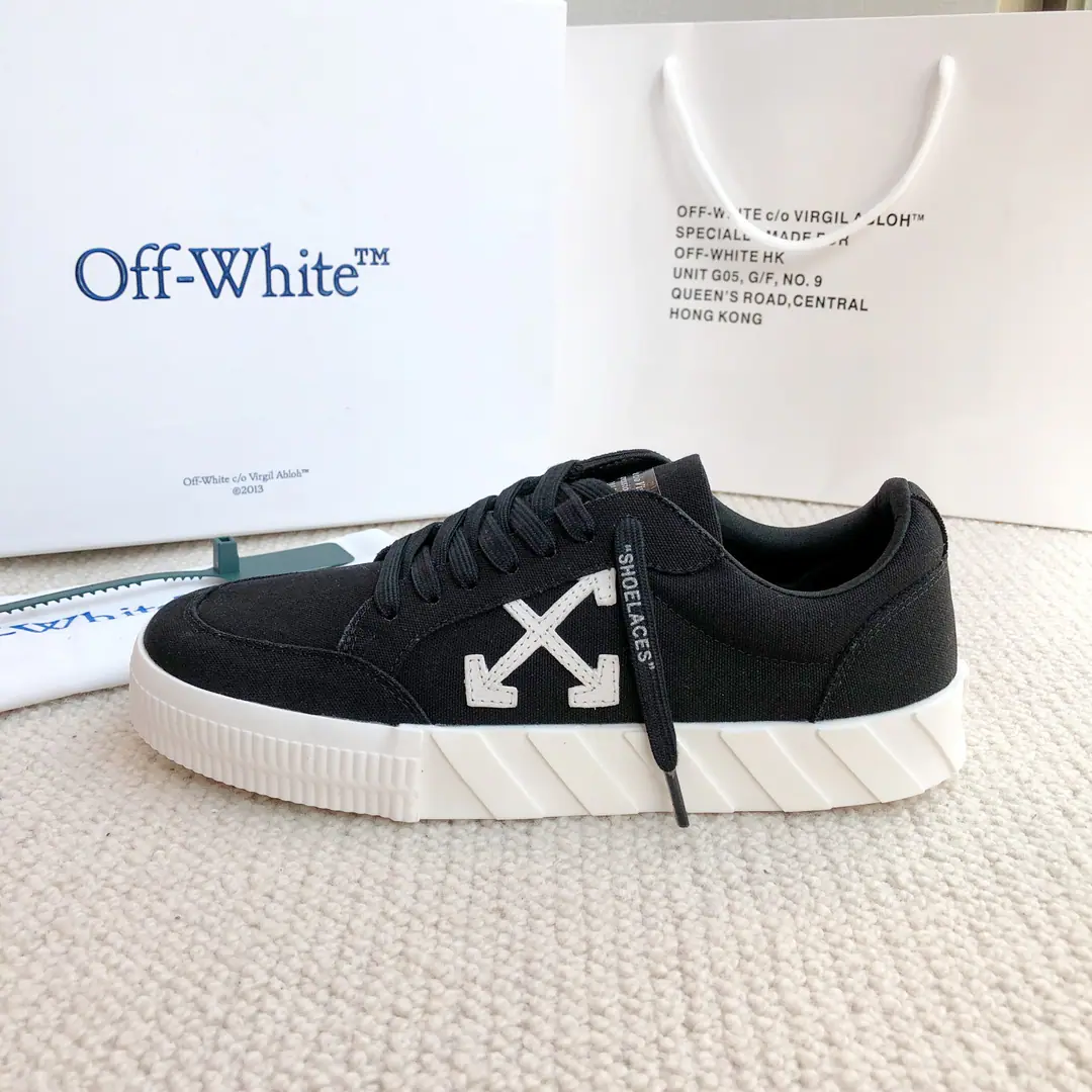 ⬛️Plant price【OFF～】Couples wear leisure shoes. 2026zThe cabinet is being sold simultaneously. 🔶Codes:35-44#️⃣ 🔷24Color🔜The shoe face is multi-materially combed.➕The netted inside., I'm comfortable with air., Shoes under the sole.: The original comforts are grinding down the ground., ⚠️In-kind📱Shoot!🎬It's better in kind.📢📢📢
