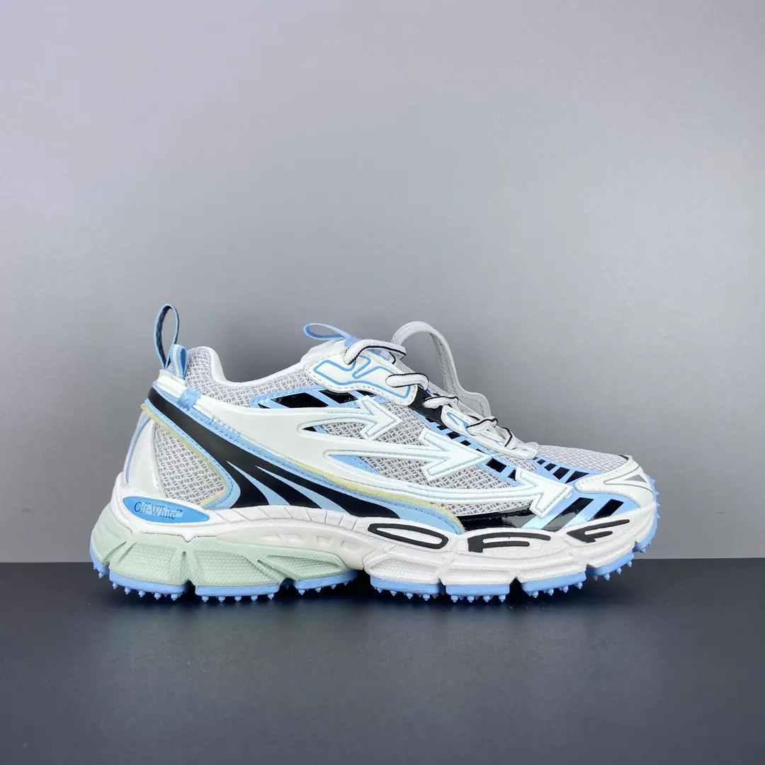 Minoru. Off-White C/O VirGil Abloh OWRun-shoes. The original box is correct. Original, original cardboard data development 4The layers are separated from the bottom. Shoes face use3dStereoprinting and multi-materials integration Marked brands in luxury areas Off-White Size: 36 37 38 39 40 41 42 43 44 45 46 47