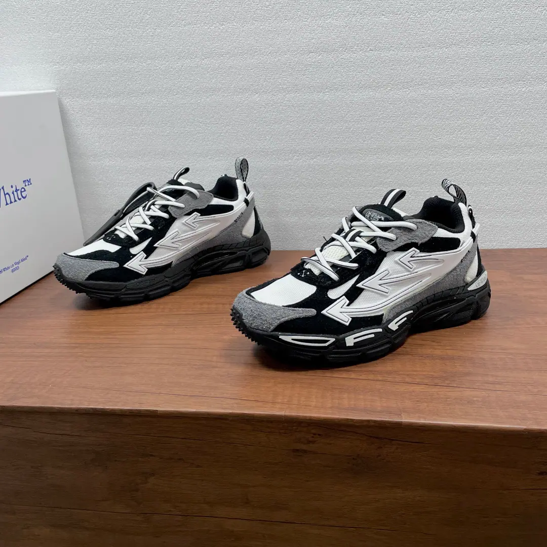 OFF-WHITE OWNew shoes. 100% original box correct version, Original, original cardboard data development, 4The layers are separated from the bottom., Shoes face use3dStereoprinting and multi-materials integration, Slipperproof, with a little gas in the shoes., And to locate brands that are branded in the luxury field., Off-White Still, there is a need to keep up to date with the modern and modern version of the retro-shoes., To capture the concerns of the consumer of the basic plate. This is the update. Off-White The new sneakers exaggerate the classic old father's shoe detail., And put the iconic arrow design in the spotlight.. Off-WhiteThe latest sneakers are expected to land at the brand counter in the coming months., ♪ My favorite friend Chelsea ♪. Codes: 36 37 38 39 40 41 42 43 44 45 46 47