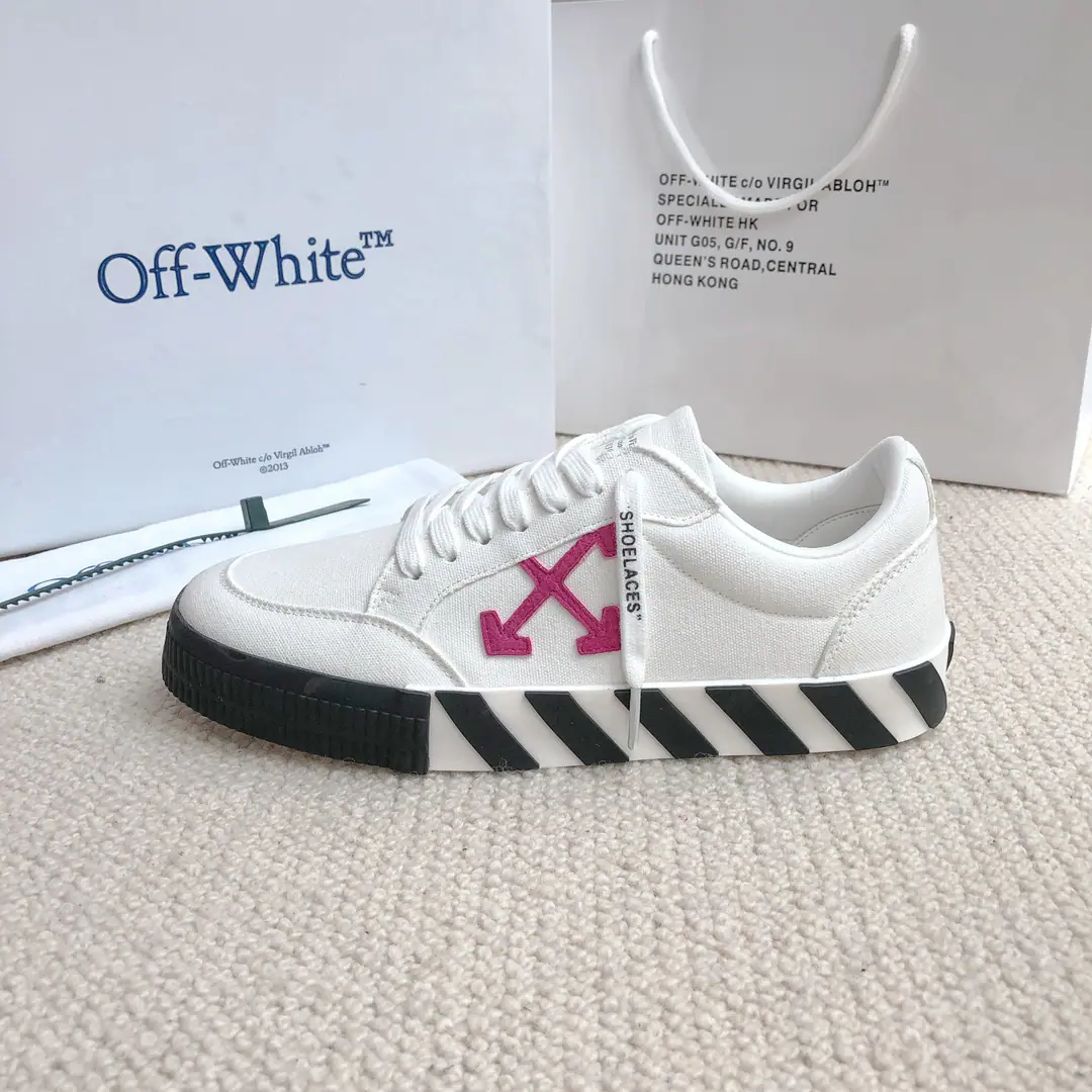 ⬛️Plant price【OFF～】Couples wear leisure shoes. 2026zThe cabinet is being sold simultaneously. 🔶Codes:35-44#️⃣ 🔷24Color🔜The shoe face is multi-materially combed.➕The netted inside., I'm comfortable with air., Shoes under the sole.: The original comforts are grinding down the ground., ⚠️In-kind📱Shoot!🎬It's better in kind.📢📢📢