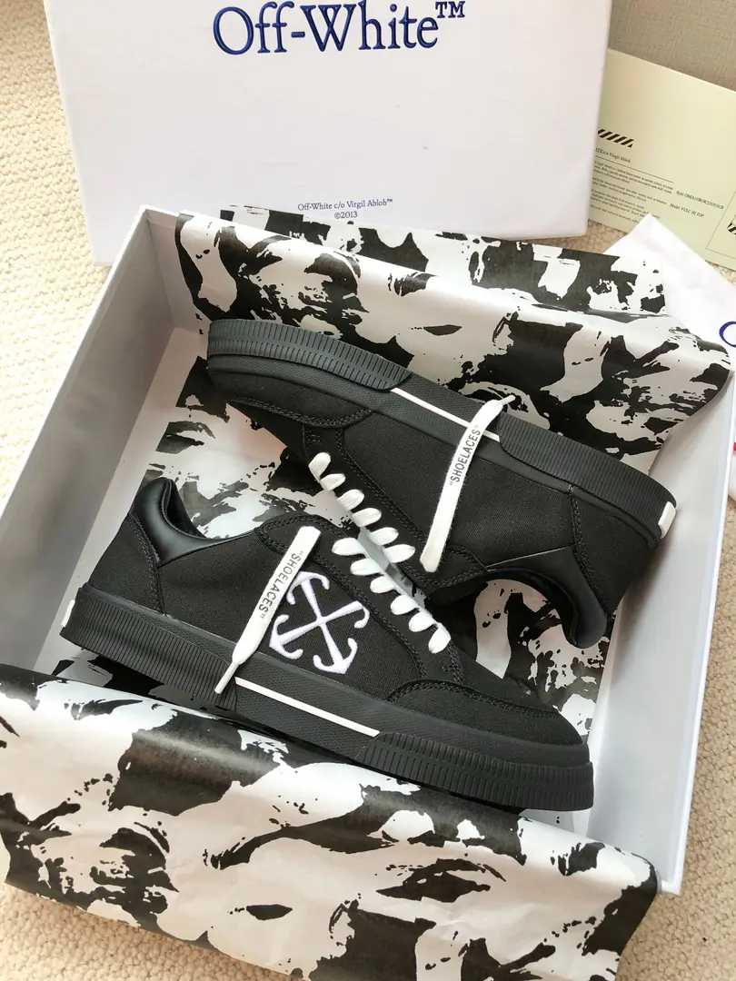 The real price is no more than a man.➕10！🌟🌟OFF WHITE⚡️Couple money.⚡️ 🍓🍇2024The official network is new.🥑🍉 Plant-45 🔥🔥Latest release of the market's highest quality version👊“OFF_WHITE”24Original version of the series, Original set,, Production process1:1Original,, 🔜More and more stars have a different choice of negro.🔸It's a classic.🔸Innovating in the tide🔸♪ The way you're tied up ♪ ♪ The way you're built ♪🔝Not a fashion-designed nosy, but a bright black horse from the vanguard.🐴🆙♪ And don't follow the waves ♪🔅Unentitled beauty.🔅 Fabulous.💯Head-decked cow skin. Refried.💯In the sheep's skin. Foot.💯Original modeling high-ball green mats. Bottom💯Original package, process Otsumi!💯The original model of the rubber floor.（Never yellow.）The layout is superb., The color is so bright., It's a solid-body thing.👍 Packaging💯Synchronize the full package of the official network（Brand bags., Brand wrapping paper., Accreditation, Brand bags.） Remarks: Shoes. Plastic perjury button. 👏 And the buttons.👏