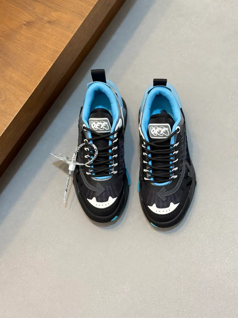 Off-White ODSY-2000Couples' sneakers. The future of the ancients., Multi-material swipe of shoes., Shoes side."ODSY-2000"Marking, Backwards are transparent.TPU, The layers are full., Details are so nuanced.. Otsumi!EVAAnd rubber material, The shock is comfortable., It's always a routine or a long walk.OK!Street winds., It's a great combination of loose clothing., Fashion necessary.！Dustproof bag with original box！ Codes: 36-37-38-39-40-41-42-43-44-45-46-47