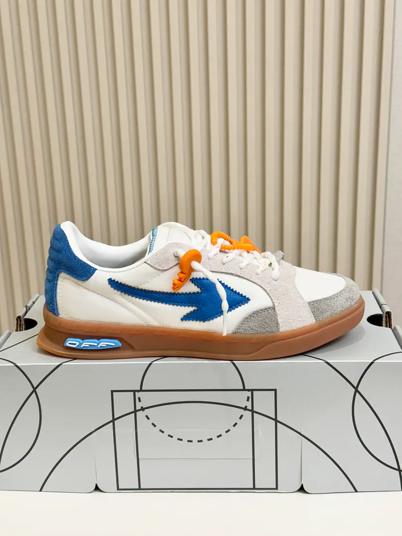 ⬛️Plant price【OFF～】Couples wear leisure shoes. 2026zThe cabinet is being sold simultaneously. 🔶Codes:35-44#️⃣ 🔷8Color🔜The shoe face is multi-materially combed.➕It's really Pioney., I'm comfortable with air., Shoes under the sole.: The original comforts are grinding down the ground., ⚠️In-kind📱Shoot!🎬It's better in kind.📢📢📢
