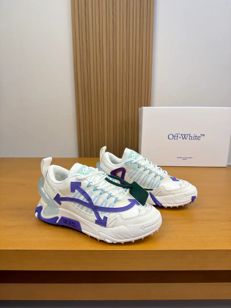 【 off-white】 High-end quality Original List·A couple costume.👩🏻‍❤️‍👨🏻Leisure sports shoes Shoe.: 🔝Imported environmental skin, Counter-feather skin., Brand high-light, empty net canvas., Brandweaves, Shoes..Shoe tongue..Car sewn brand plasticLOGOModule Uchi.: Brand canvas. Otsumi!: It's so light.TPUBubbles·Rubber. Double-coloured base Super-high-quality control.·- I'm doing a little work.: Highlight(High-end·- How expensive.·Slot) Size: Same paragraph for men and women36-44（Women35.Men45.46.47.Make a reservation.)·OF0256