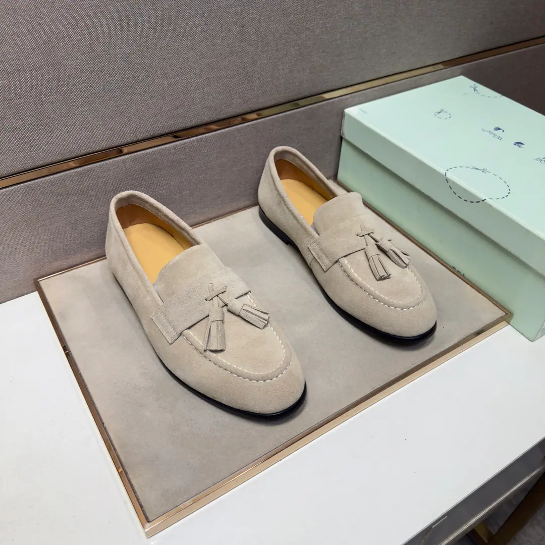 ⬛️Plant price【OFF～】Men's leisure shoes. 2026zThe cabinet is being sold simultaneously. 🔶Codes: 38-44 #️⃣ 🔷3Color🔜The shoe face is multi-materially combed.➕It's really Pioney., I'm comfortable with air., Shoes under the sole.: The original comforts are grinding down the ground., ⚠️In-kind📱Shoot!🎬It's better in kind.📢📢📢