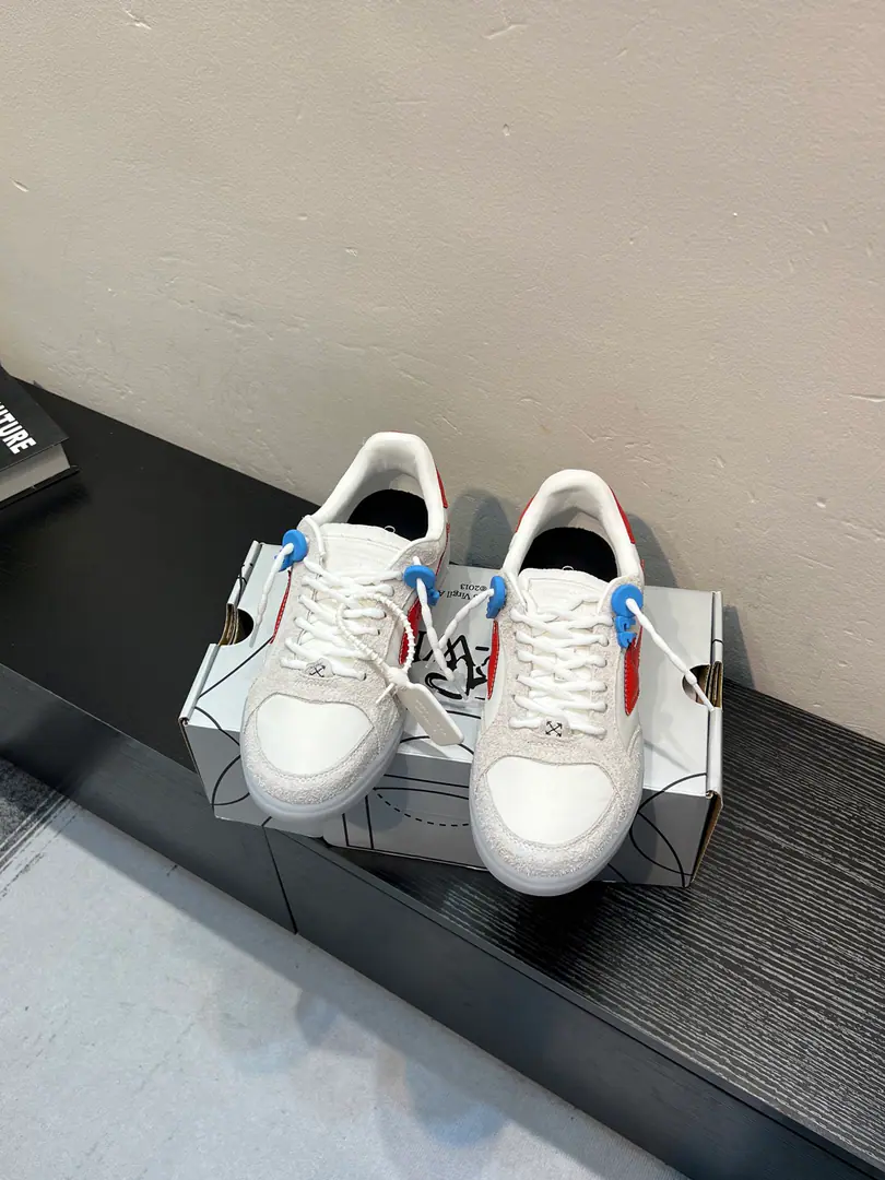 🌟OFF WHITE⚡️Couple money.⚡️2026The latest German shoe on Spring Xia Network., Codes:35-45 （45Do it.） Latest release of the market's highest quality version👊“Out of office”Original version of the series, Original set,, Production process1:1Original➰OFF GREY WHITE OW ➰🔜More and more stars have a different choice of negro.🔸It's a classic.🔸Innovating in the tide🔸♪ The way you're tied up ♪ ♪ The way you're built ♪🔝Not a fashion-designed nosy, but a bright black horse from the vanguard.🐴🆙♪ And don't follow the waves ♪🔅Unentitled beauty.🔅 Fabulous.💯Head, skin. Refried.💯Importing head-level sheep. Foot.💯Original modeling high-ball green mats. Bottom💯Original package, process Otsumi!💯The original model of the rubber floor.（Never yellow.）The layout is superb., The color is so bright., It's a solid-body thing.👍 Packaging💯Synchronize the full package of the official network（Brand bags., Brand wrapping paper., Accreditation, Brand bags.）