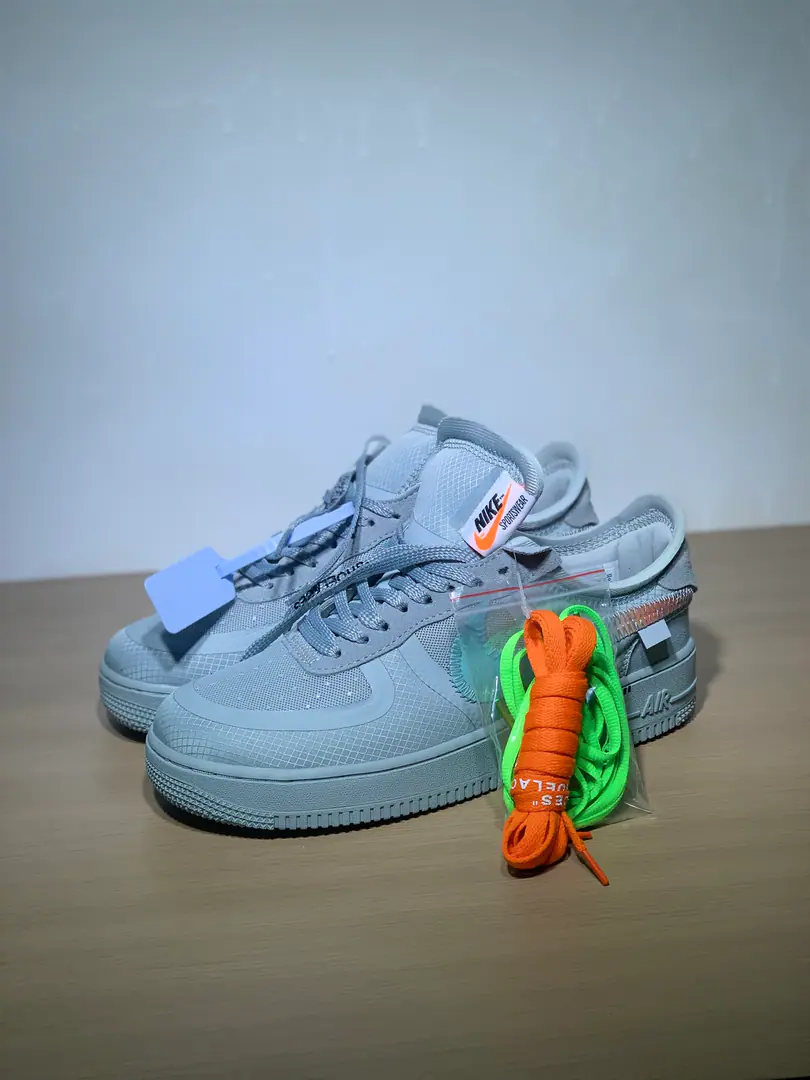 Minoru. OFF-WHITE x Nike Air Force1 LowBlack White2.0The serial money. Air Force One low-band skating leisure shoes. Same paragraph for men and women Gray. The cargo.: AO4606 Size: 36-46/Half a yards.