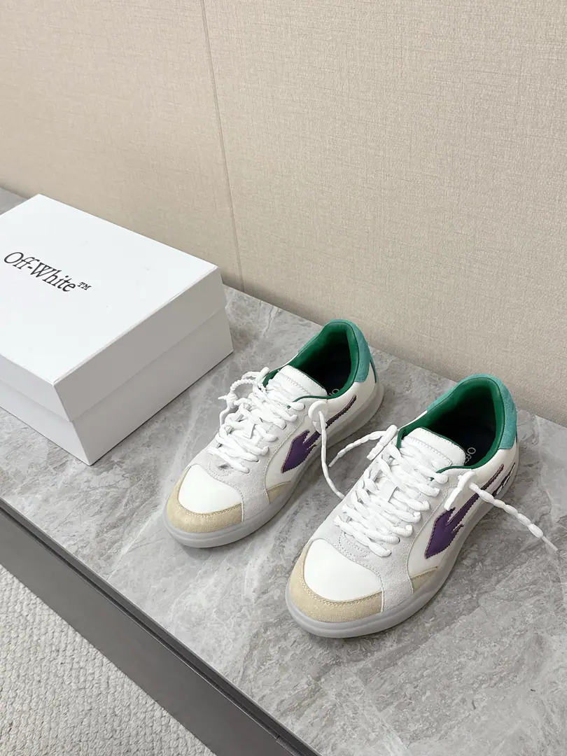 Off-WhiteThe latest couple's leisure shoes. - Tetsu. A superstar, red grass. Recousthe shoe type - Oh, Pete.+The canvass were put together with the shoes and the rubber floor. Bring yourself.90The ancient sense of sport. Arrow marking on the side of the shoe Crossing of shoeheads Brand is full of value. And colored.Zip TieThe medals are all over.Off-WhiteA visual design. Original version to openSize: Women35-40 Men39-45