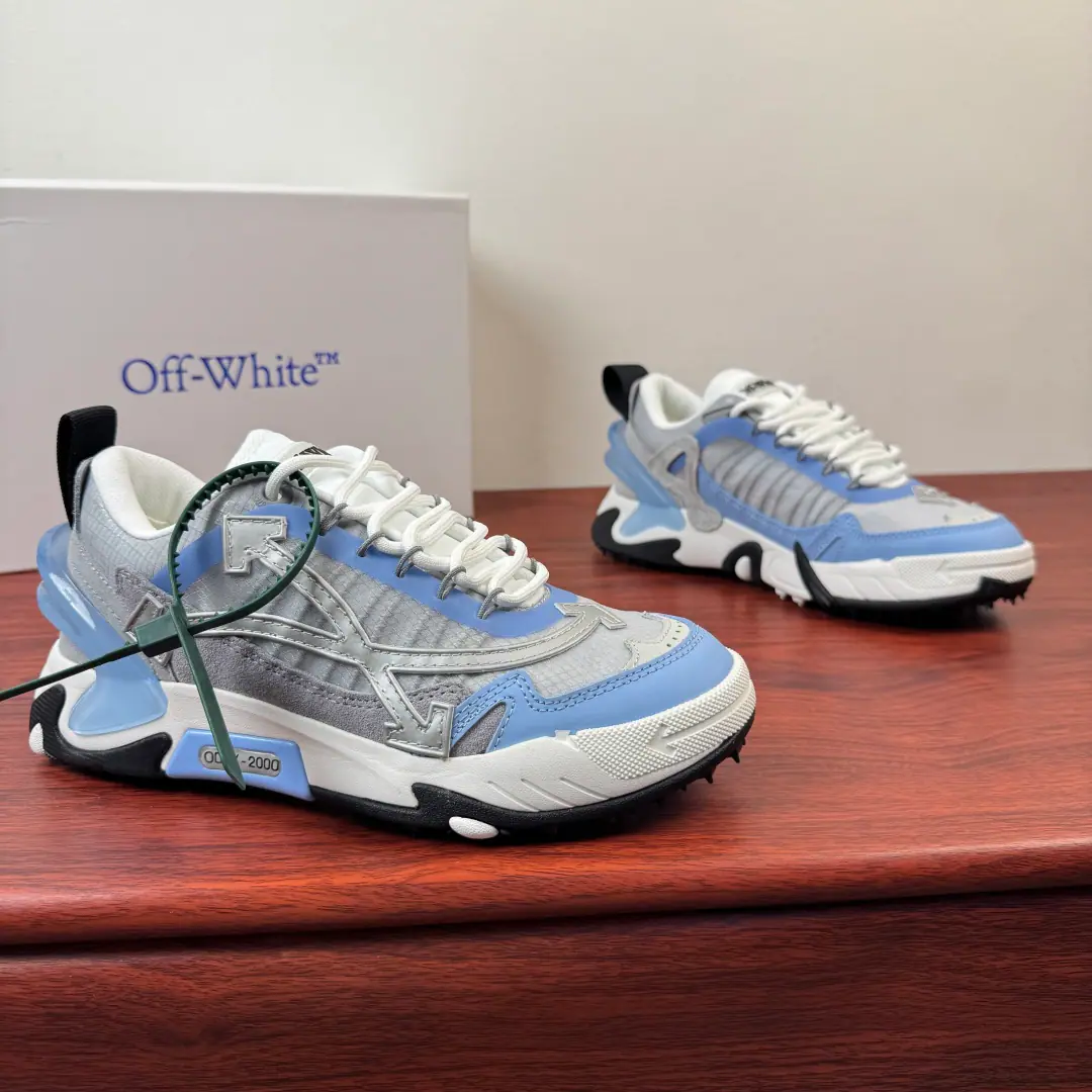 Off-White ODSY-2000Couples' sneakers are so colorful.！ The future of the ancients., Multi-material swipe of shoes., Shoes side."ODSY-2000"Marking, Backwards are transparent.TPU, The layers are full., Details are so nuanced.. Otsumi!EVAAnd rubber material, The shock is comfortable., It's always a routine or a long walk.OK!Street winds., It's a great combination of loose clothing., Fashion necessary.！Dustproof bag with original box！ Size: 36-37-38-39-40-41-42-43-44-45-46-47Skins size. The cargo.: OFFW1000 Gray