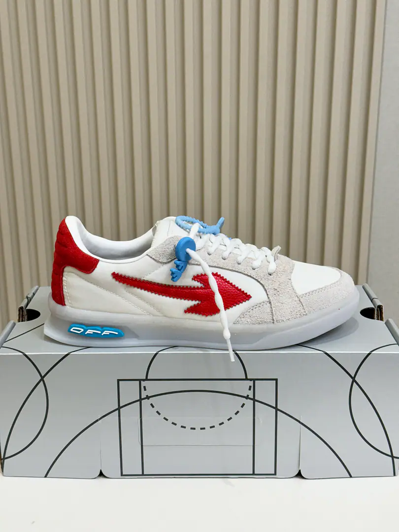 ⬛️Plant price【OFF～】Couples wear leisure shoes. 2026zThe cabinet is being sold simultaneously. 🔶Codes:35-44#️⃣ 🔷6Color🔜The shoe face is multi-materially combed.➕It's really Pioney., I'm comfortable with air., Shoes under the sole.: The original comforts are grinding down the ground., ⚠️In-kind📱Shoot!🎬It's better in kind.📢📢📢