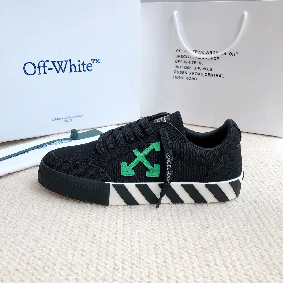 ⬛️Plant price【OFF～】Couples wear leisure shoes. 2026zThe cabinet is being sold simultaneously. 🔶Codes:35-44#️⃣ 🔷24Color🔜The shoe face is multi-materially combed.➕The netted inside., I'm comfortable with air., Shoes under the sole.: The original comforts are grinding down the ground., ⚠️In-kind📱Shoot!🎬It's better in kind.📢📢📢