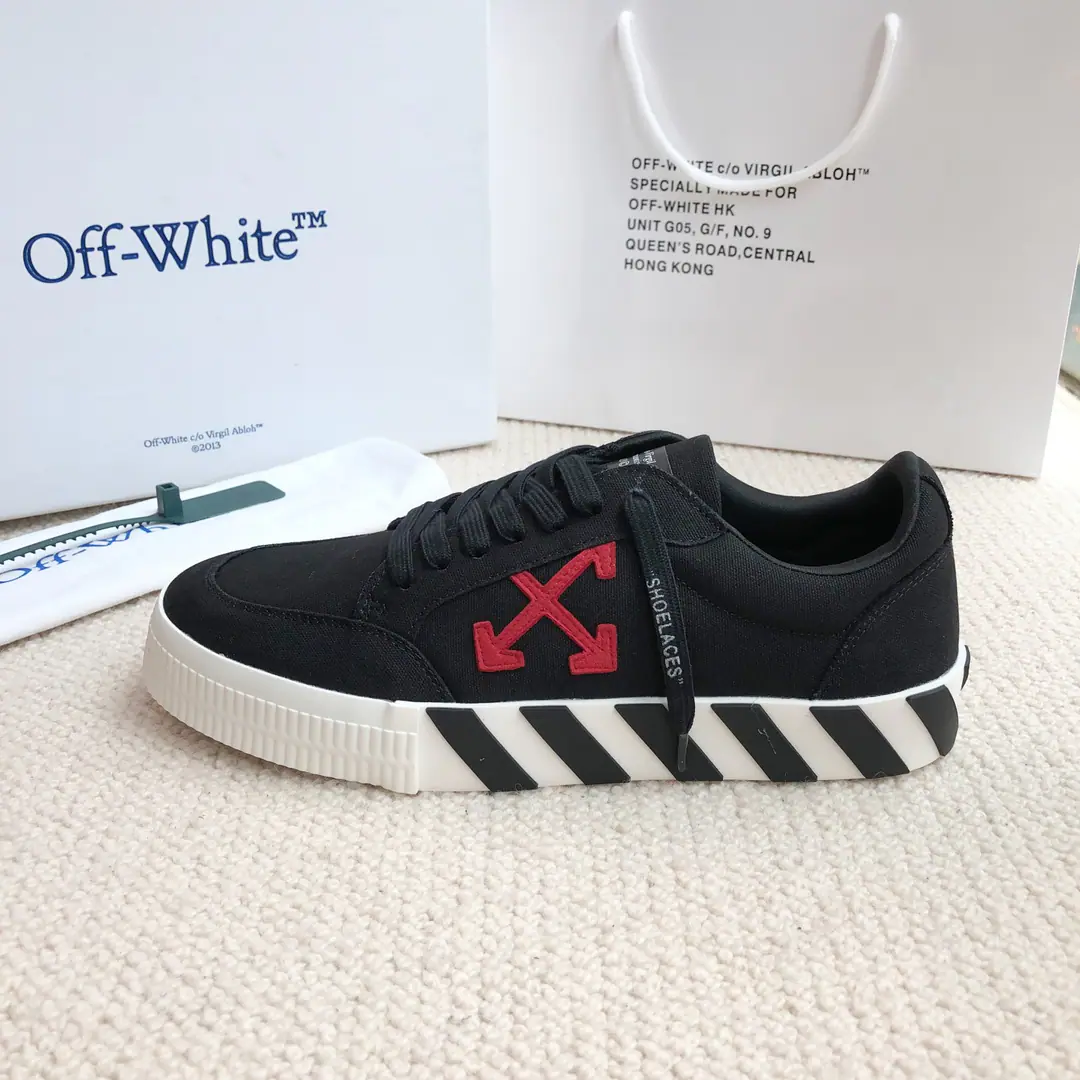 ⬛️Plant price【OFF～】Couples wear leisure shoes. 2026zThe cabinet is being sold simultaneously. 🔶Codes:35-44#️⃣ 🔷24Color🔜The shoe face is multi-materially combed.➕The netted inside., I'm comfortable with air., Shoes under the sole.: The original comforts are grinding down the ground., ⚠️In-kind📱Shoot!🎬It's better in kind.📢📢📢